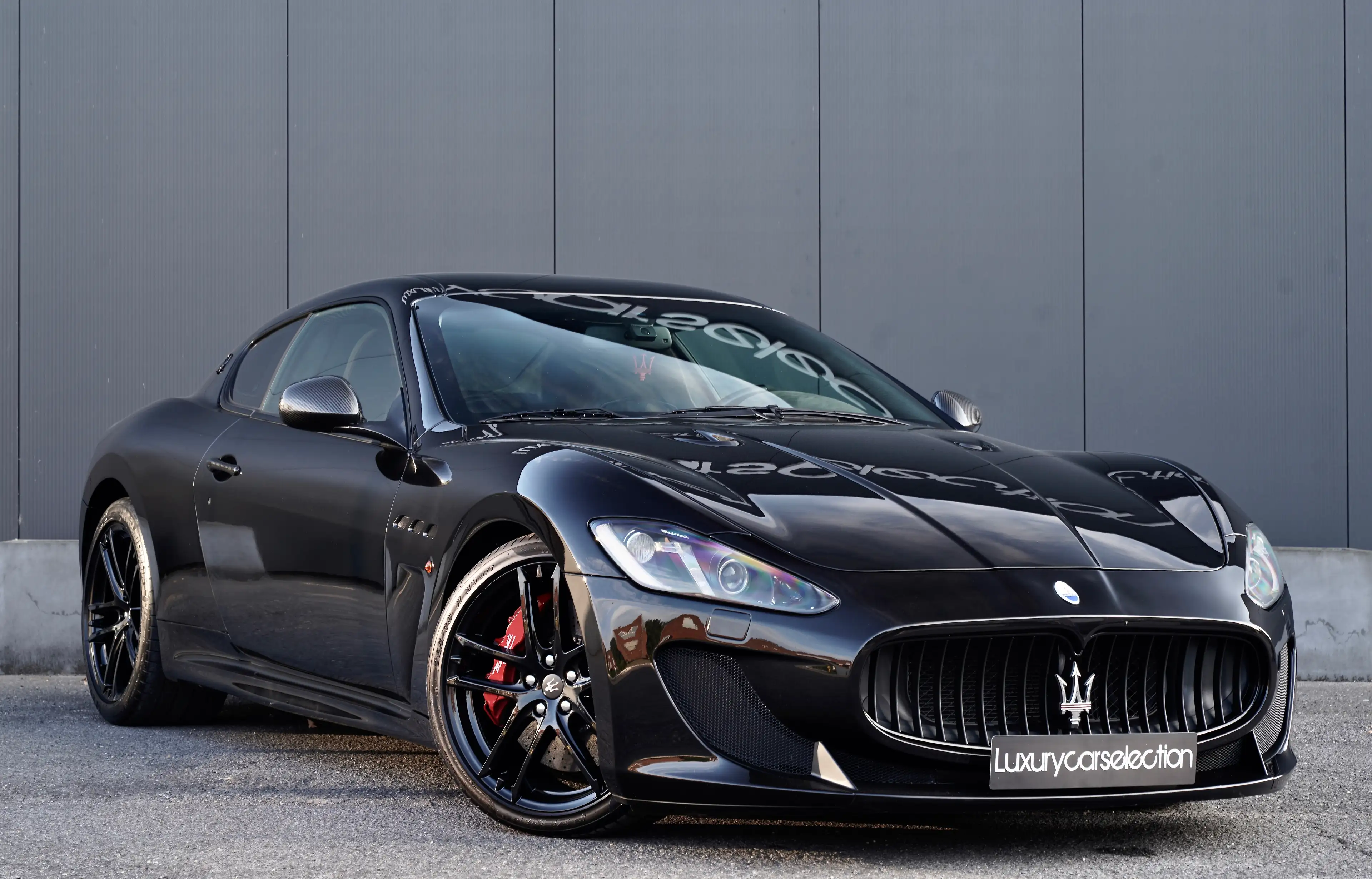 Maserati GranTurismo MC Stradale 4.7i V8 *MC-SHIFT F1/CARBON/CERAMIC/XENON* — photo 3