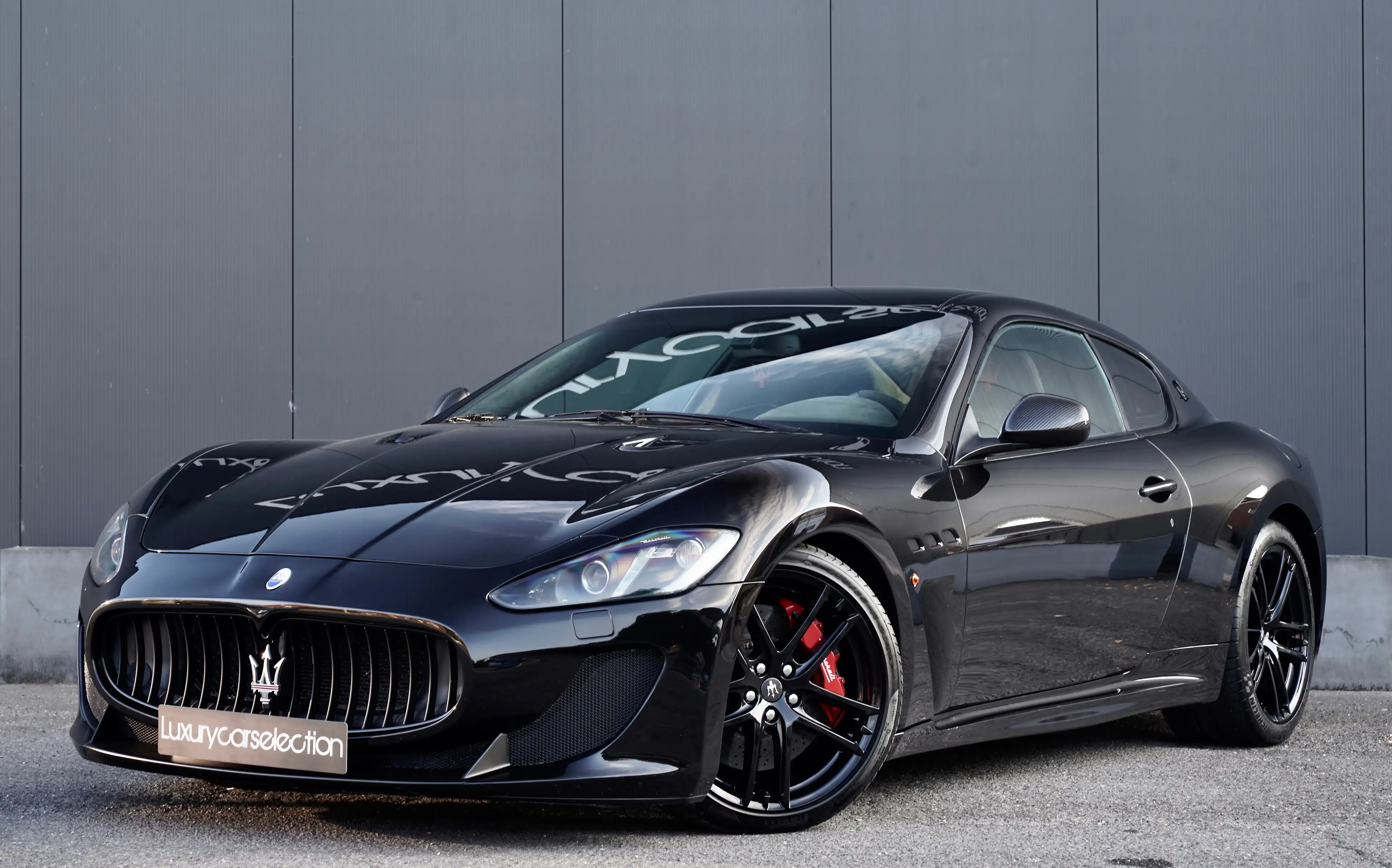 Maserati GranTurismo MC Stradale 4.7i V8 *MC-SHIFT F1/CARBON/CERAMIC/XENON* — photo 2