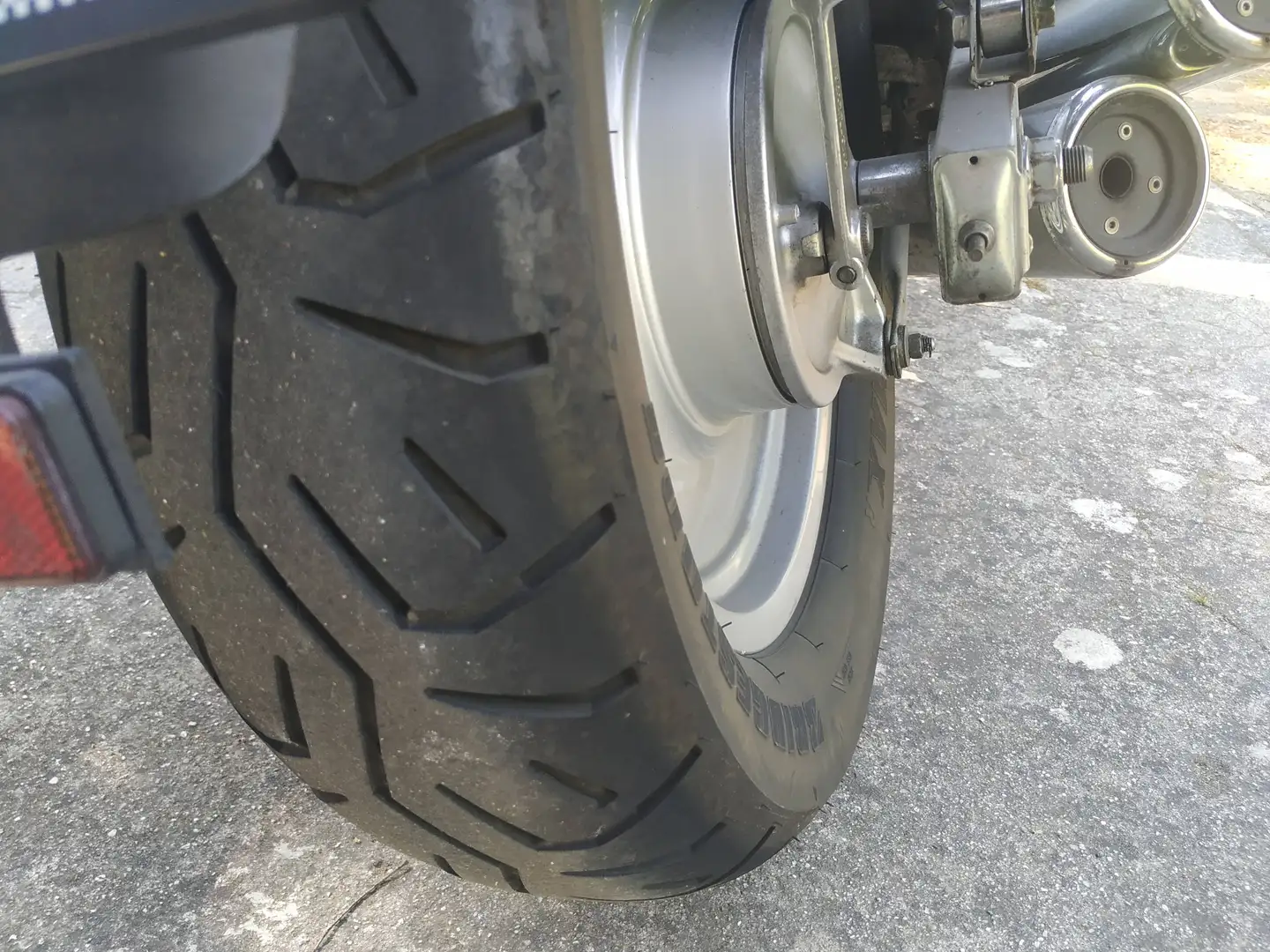 Kymco Venox 250 Carburación Negro - 2