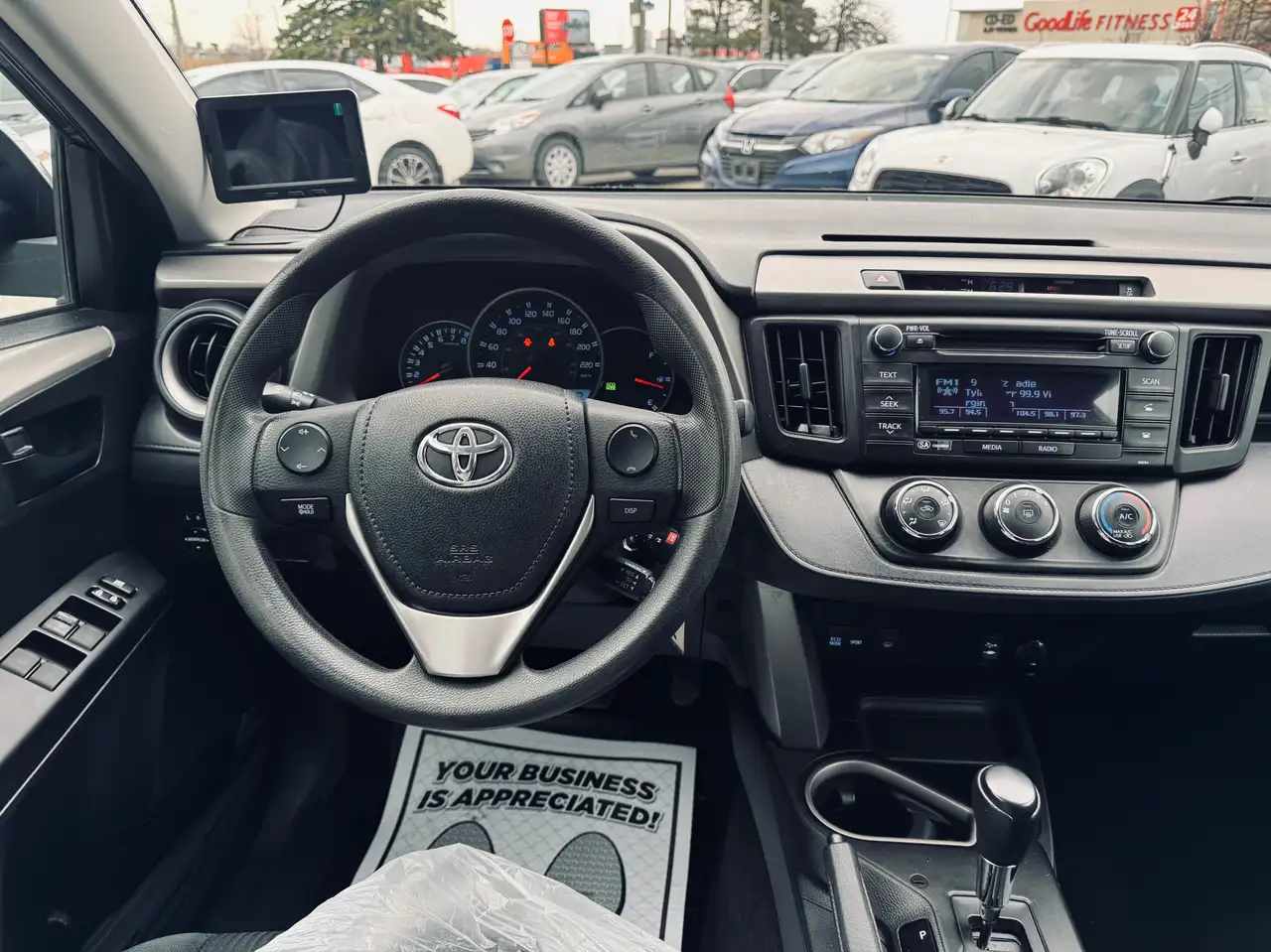 Toyota RAV 4 photo Toyota RAV 4