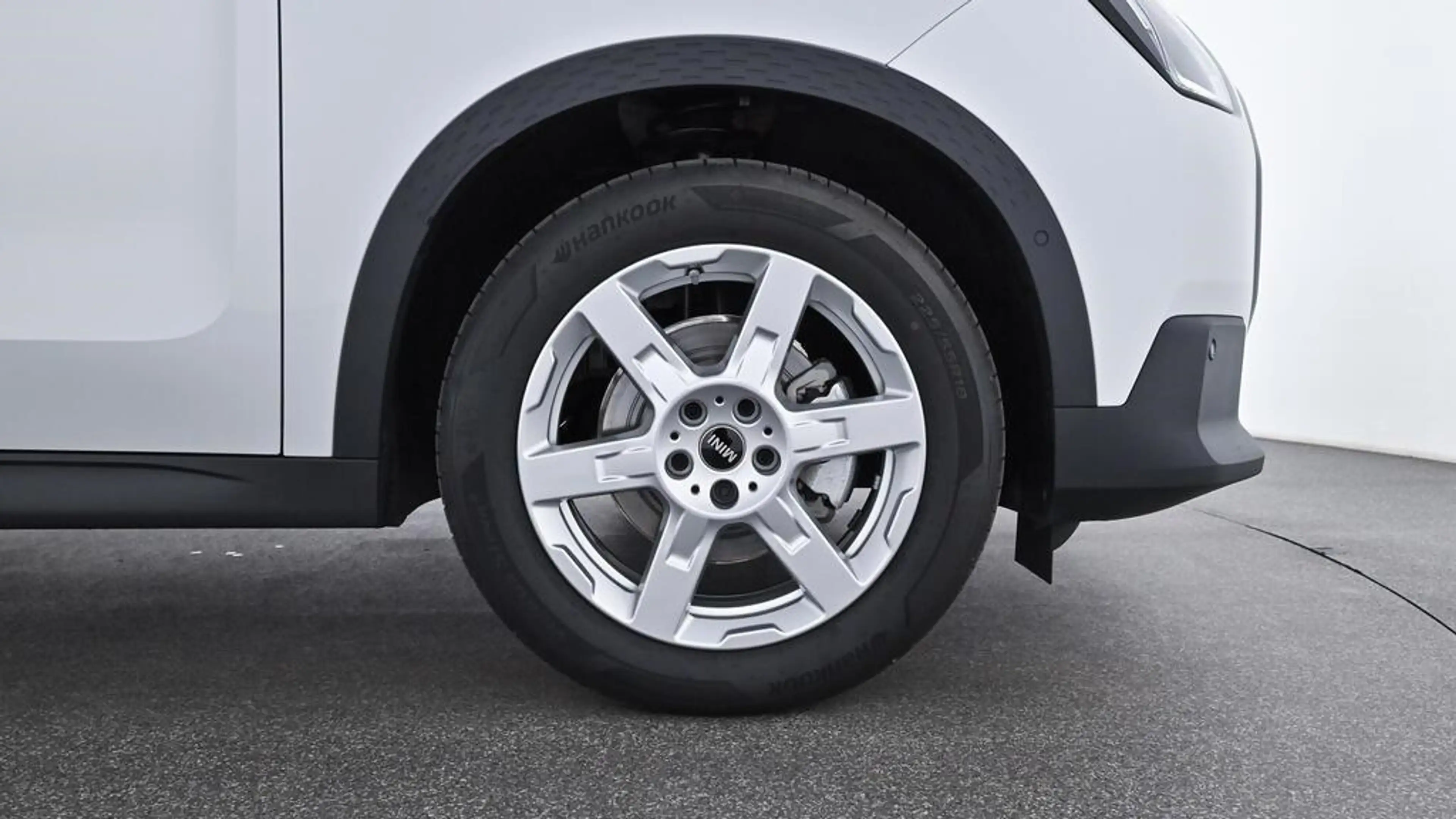 MINI Countryman D — photo 15