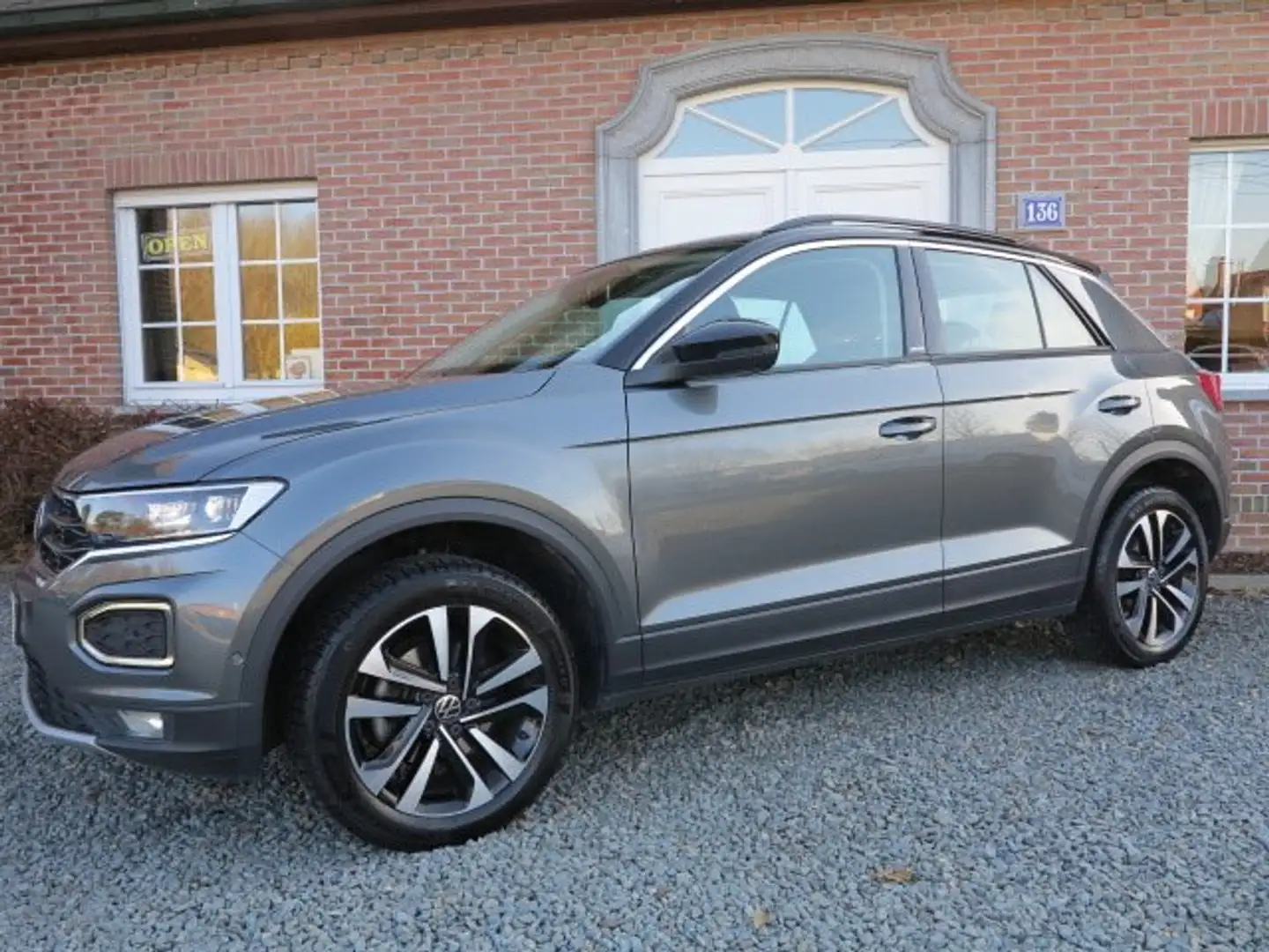 Volkswagen T-Roc 1.5 TSI United DSG +PARKPILOT AUT+ 12M GARANTIE! Gris - 2