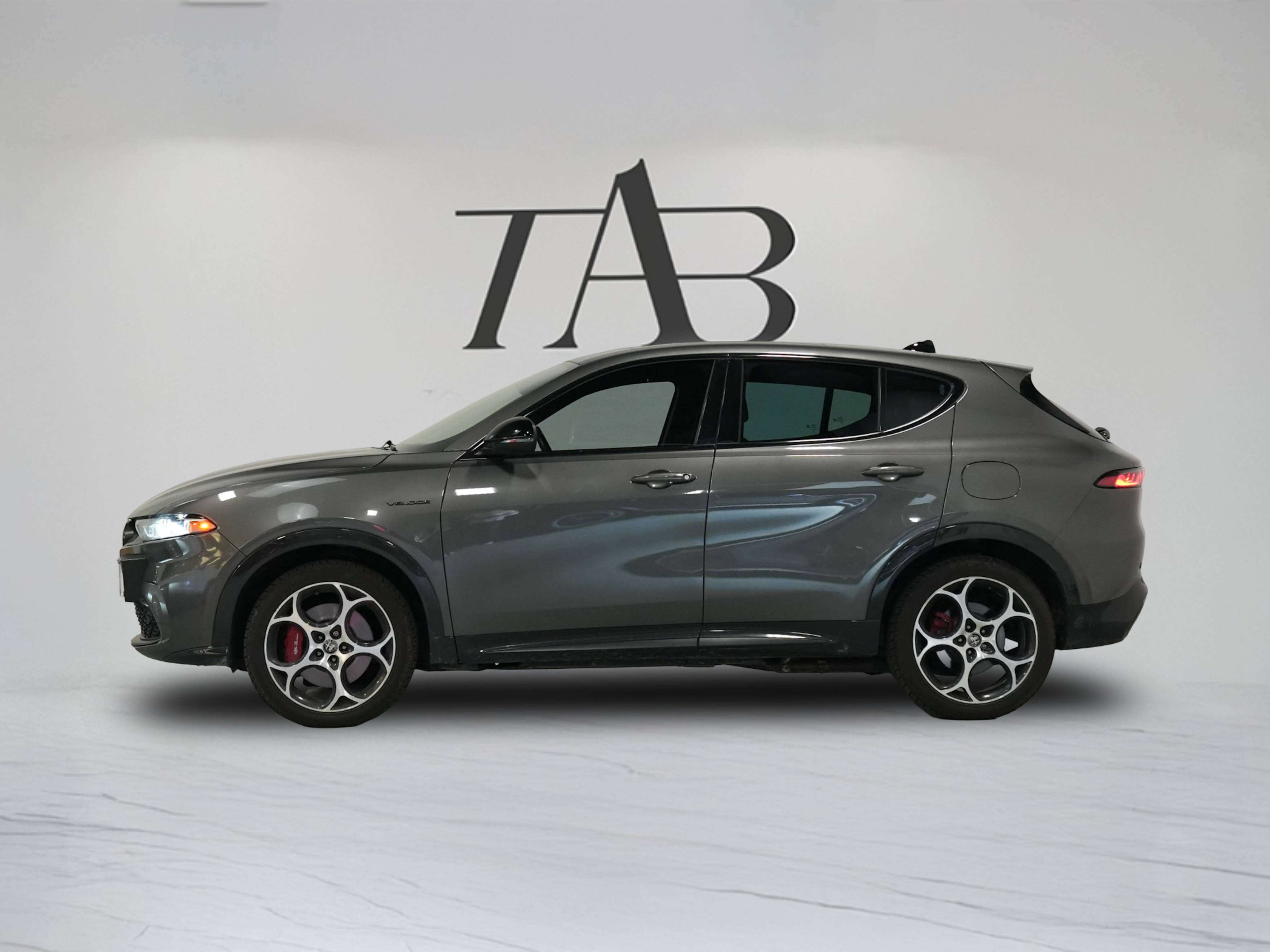 used 2024 Alfa Romeo Tonale car, priced at $18,900