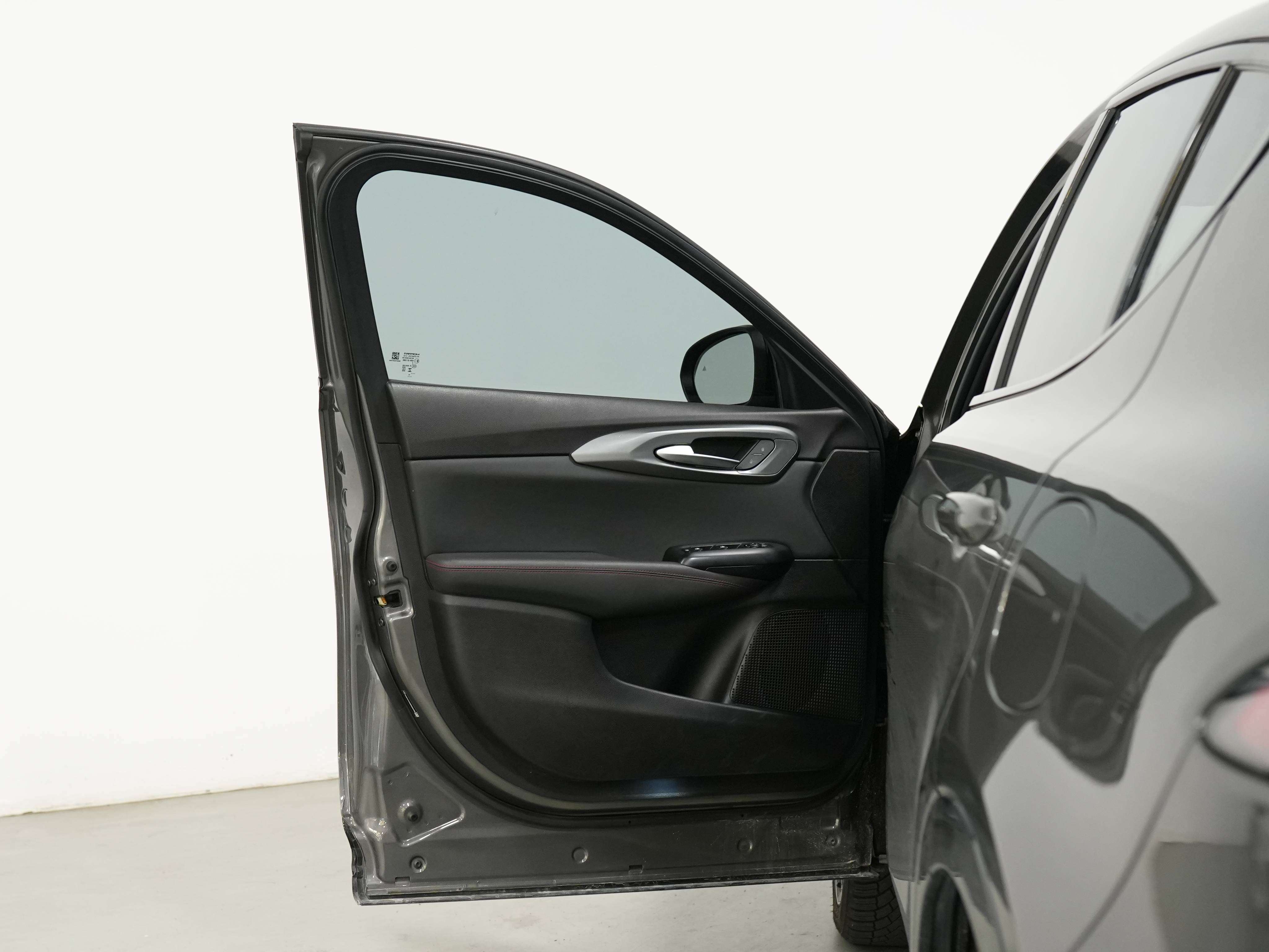 used 2024 Alfa Romeo Tonale car, priced at $18,900