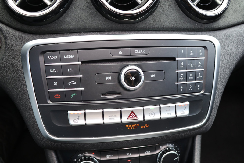 Mercedes-Benz CLA 180 Shooting Brake 180|AMG Upgrade Edition|Pano-dak|Ca — photo 20