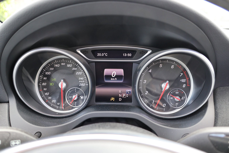 Mercedes-Benz CLA 180 Shooting Brake 180|AMG Upgrade Edition|Pano-dak|Ca — photo 19