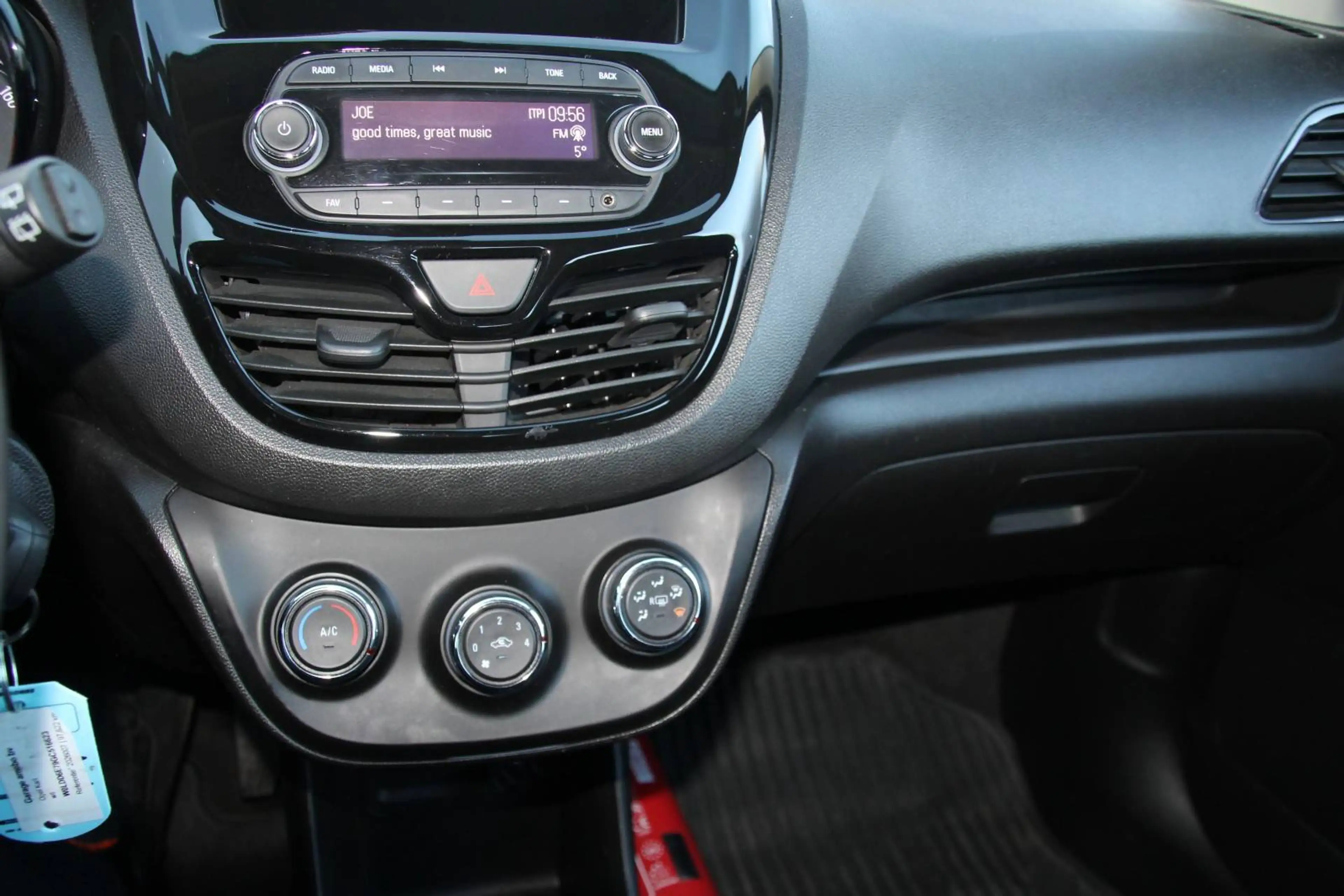Opel Karl Karl 1.0i Enjoy — photo 4