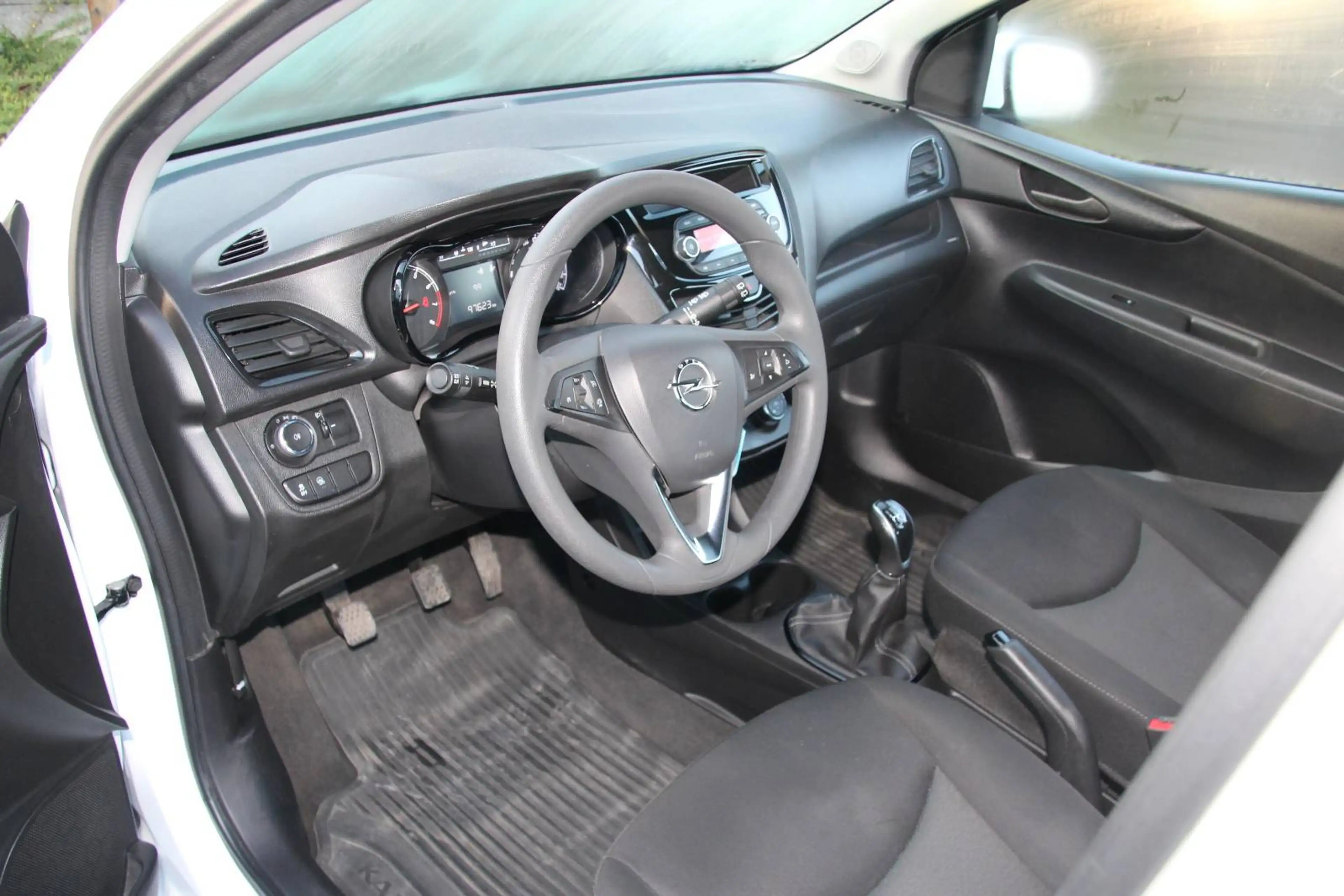 Opel Karl Karl 1.0i Enjoy — photo 3