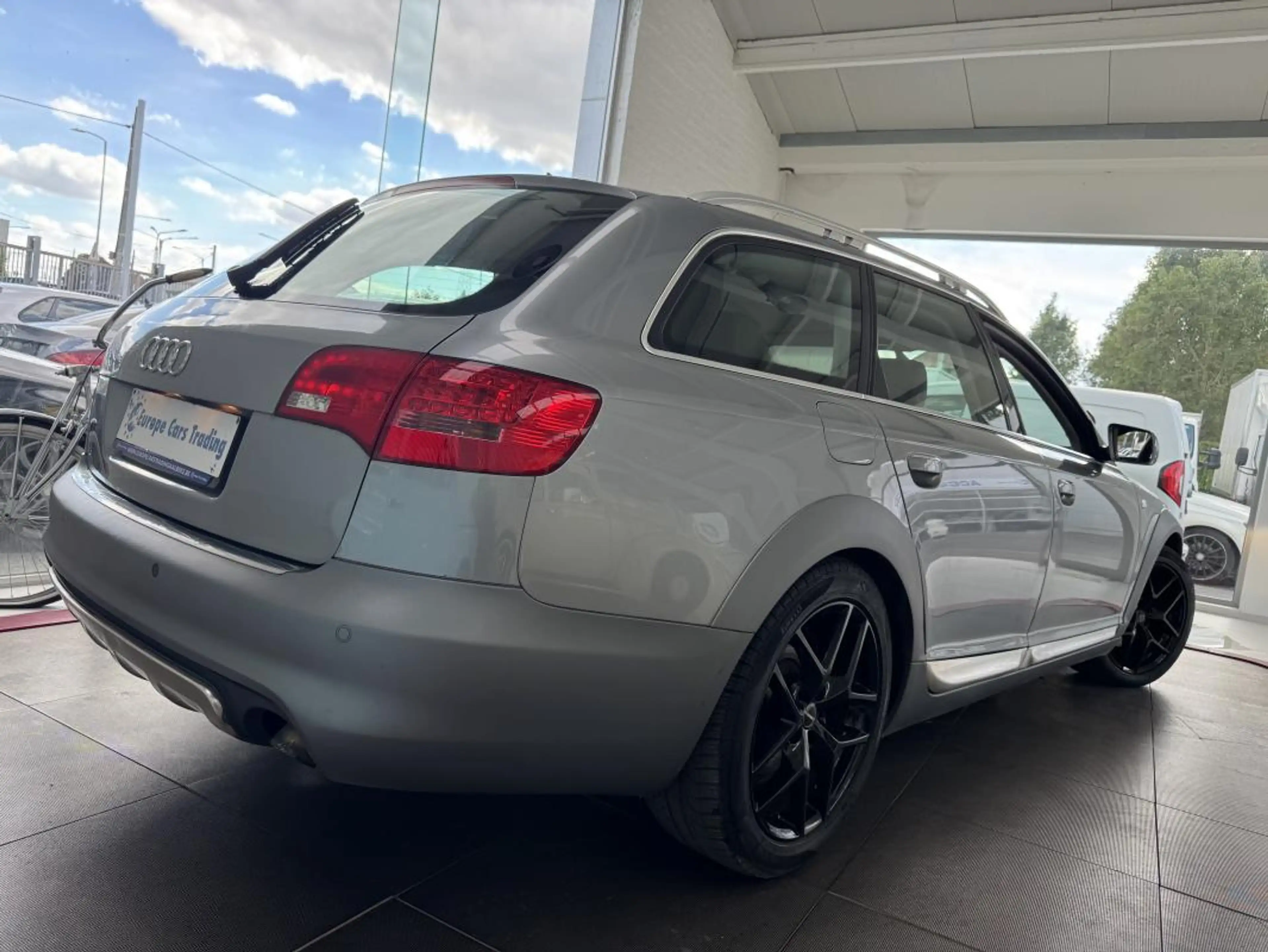 Audi A6 allroad 3.0TDI V6 211CH BVA QUATTRO CUIR GPS XENON GAR 12M — photo 4