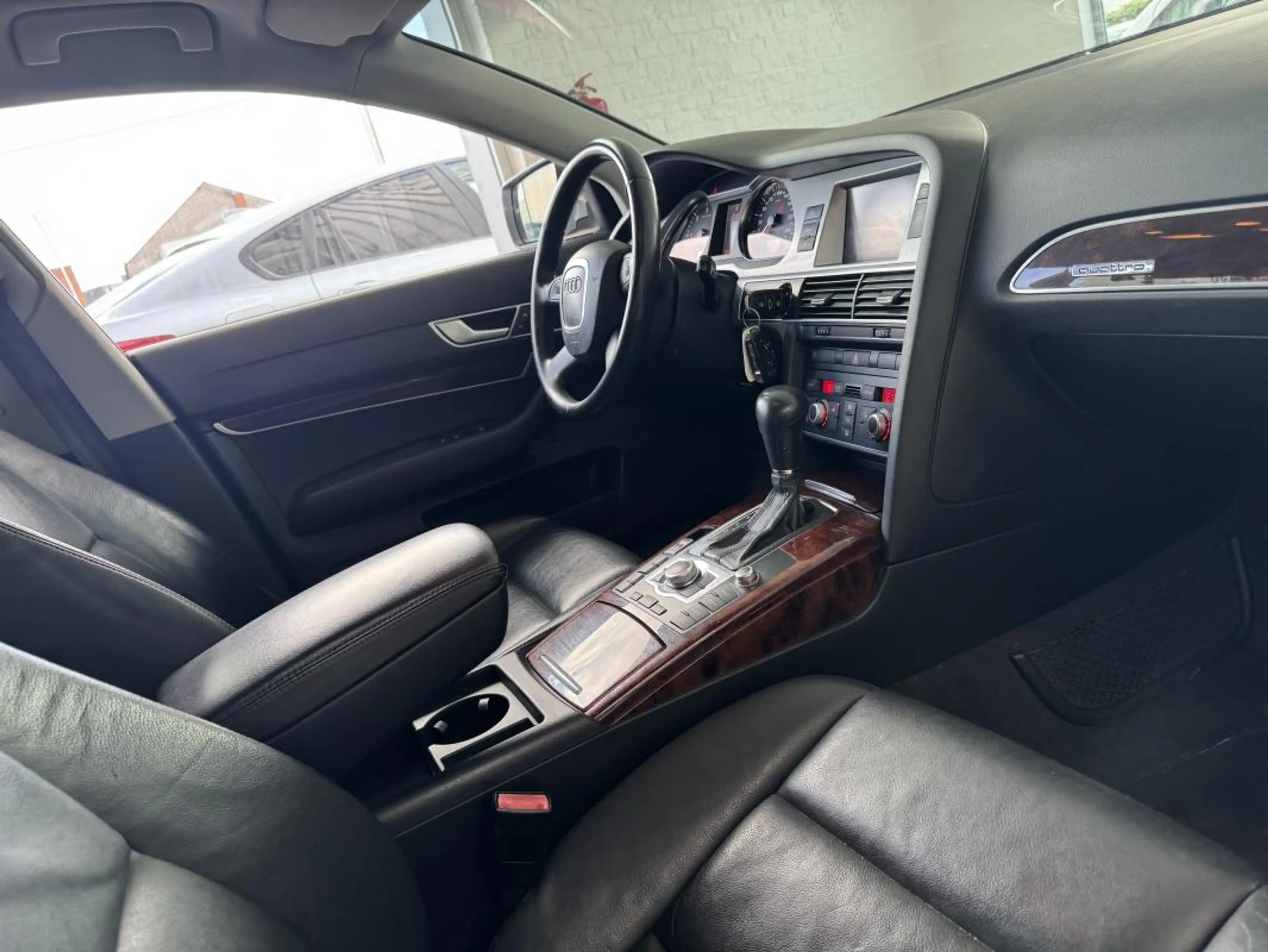 Audi A6 allroad 3.0TDI V6 211CH BVA QUATTRO CUIR GPS XENON GAR 12M — photo 7