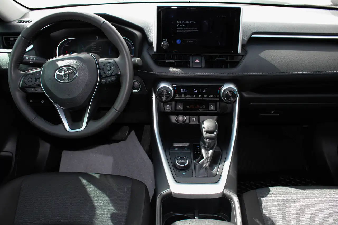 Toyota RAV 4 photo Toyota RAV 4