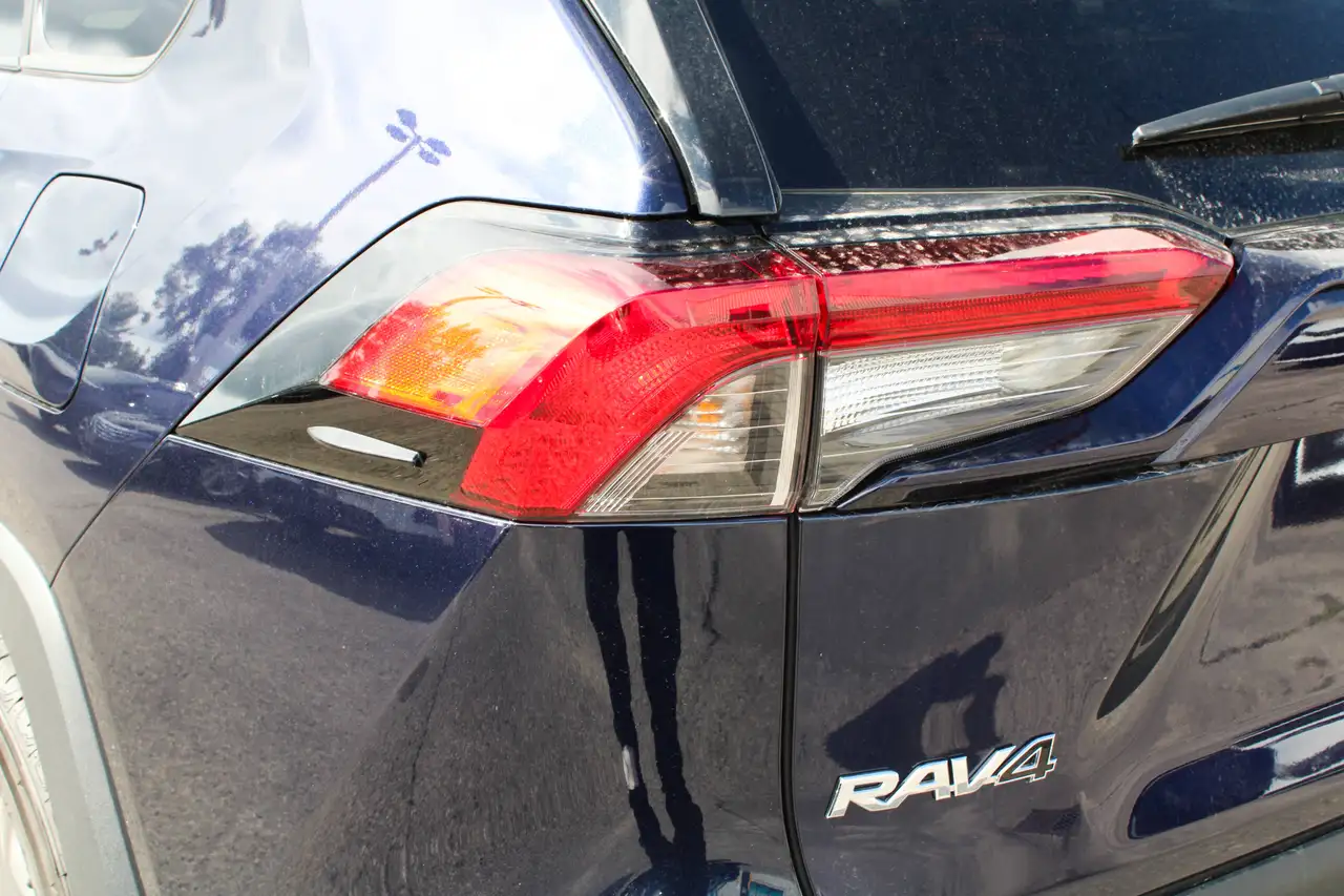 Toyota RAV 4 photo Toyota RAV 4