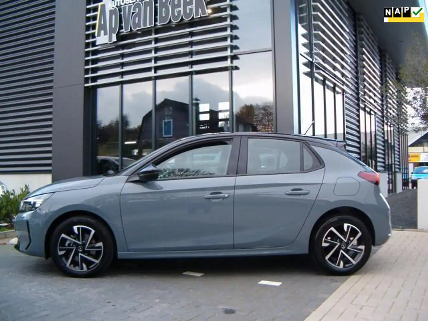 Opel Corsa 1.2 Turbo GS - 100pk Grijs - 1