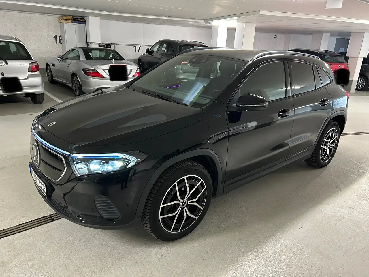 Mercedes-Benz EQA 300