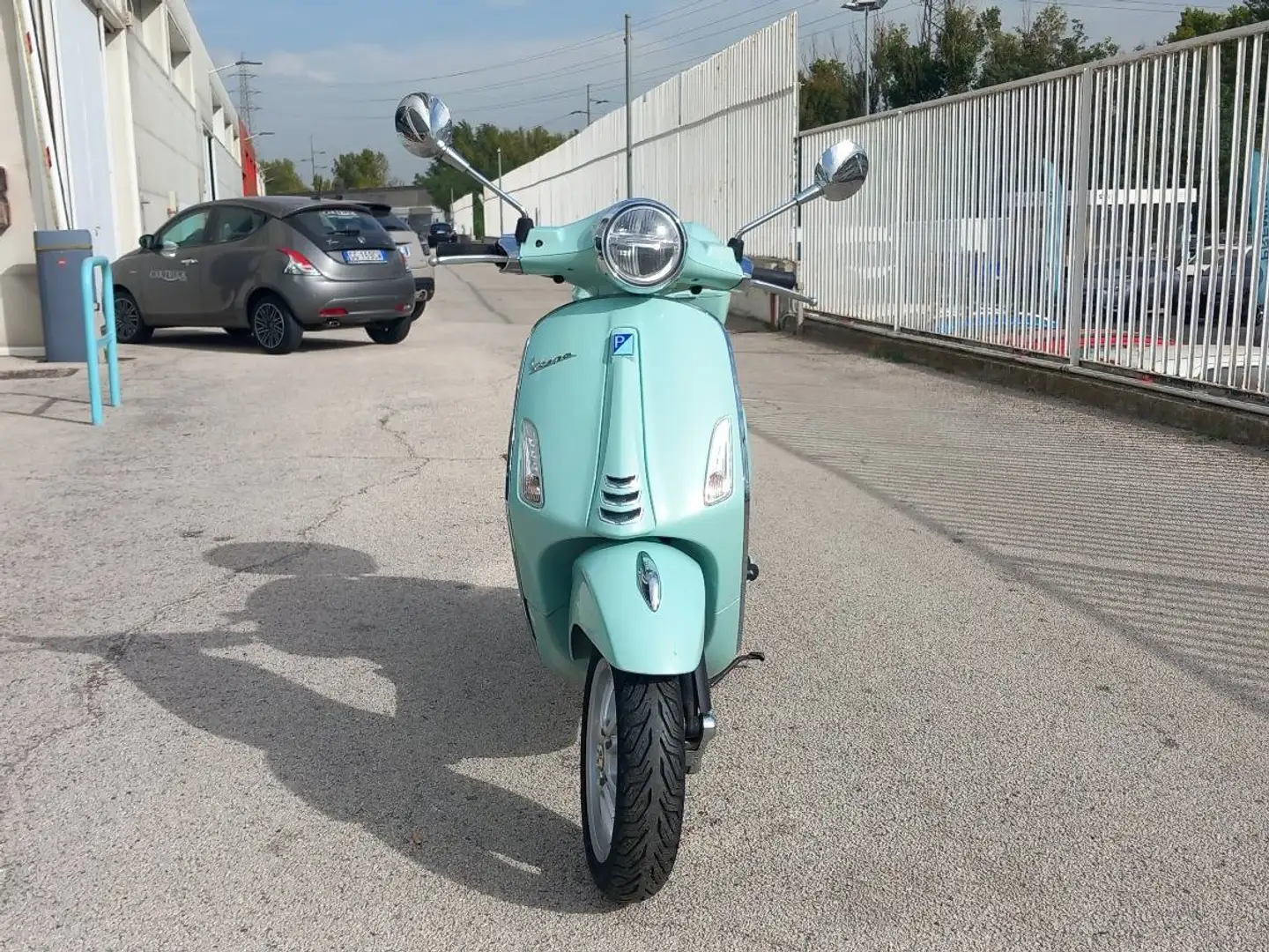Piaggio Primavera vespa 125 primavera 3v ABS - 2
