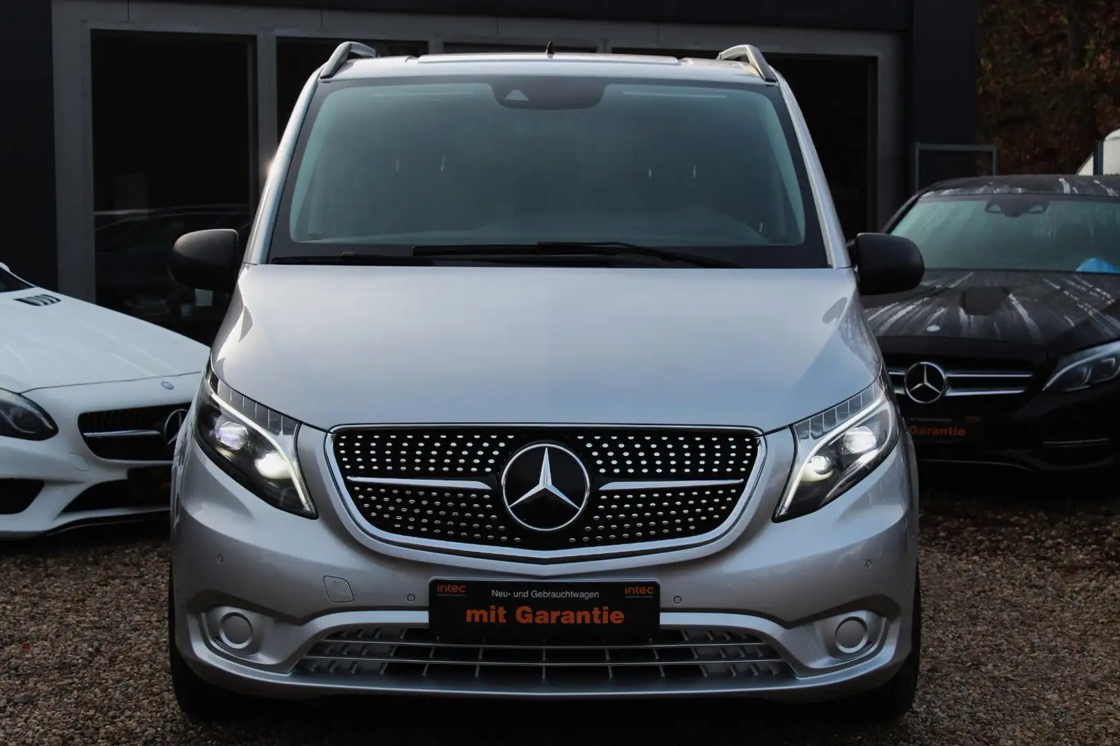 Mercedes-Benz V 250 Vito Tourer 119 CDI Pro kompakt 9-G LED KA Argintiu - 2