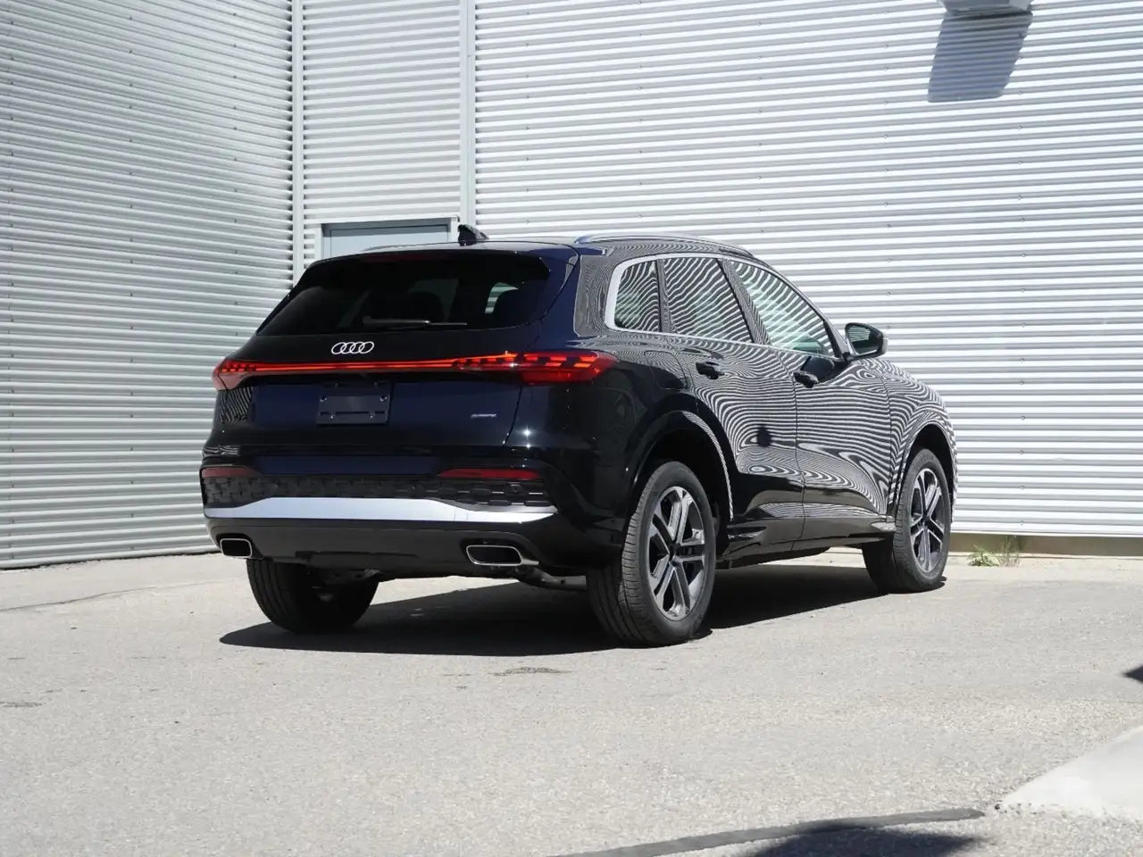 Audi Q5 снимка Audi Q5