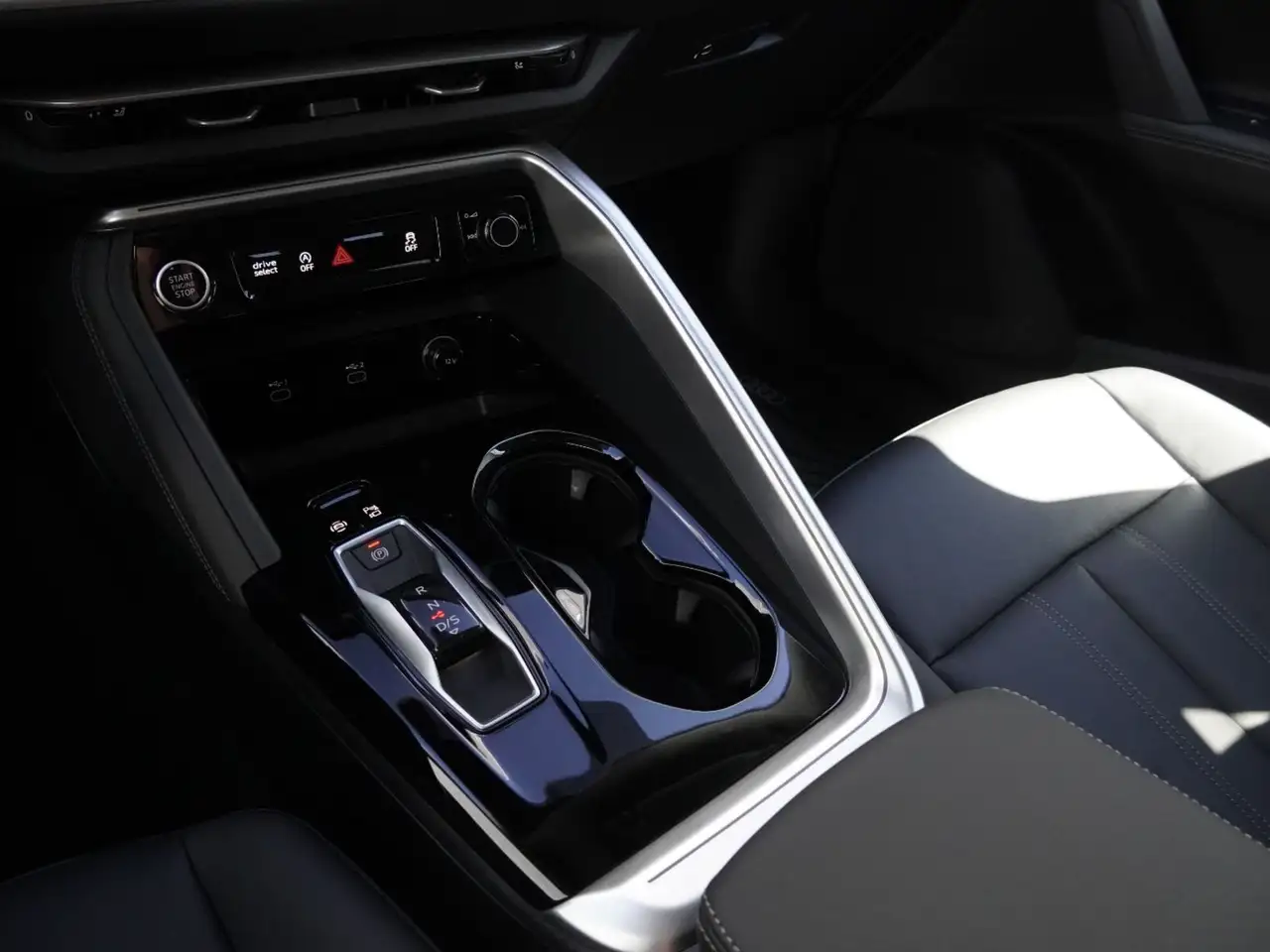 Audi Q5 снимка Audi Q5