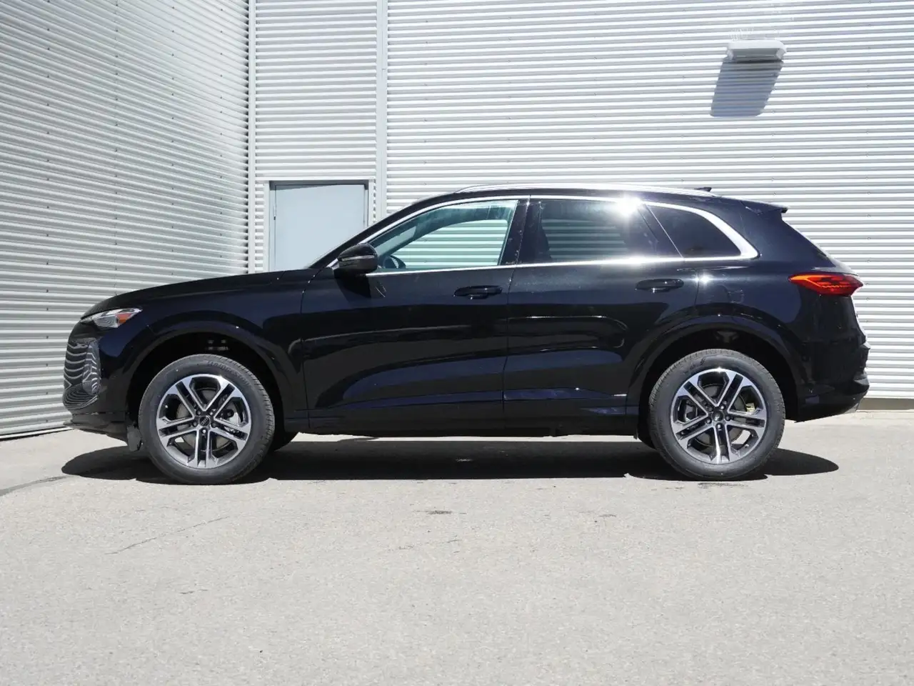 Audi Q5 снимка Audi Q5