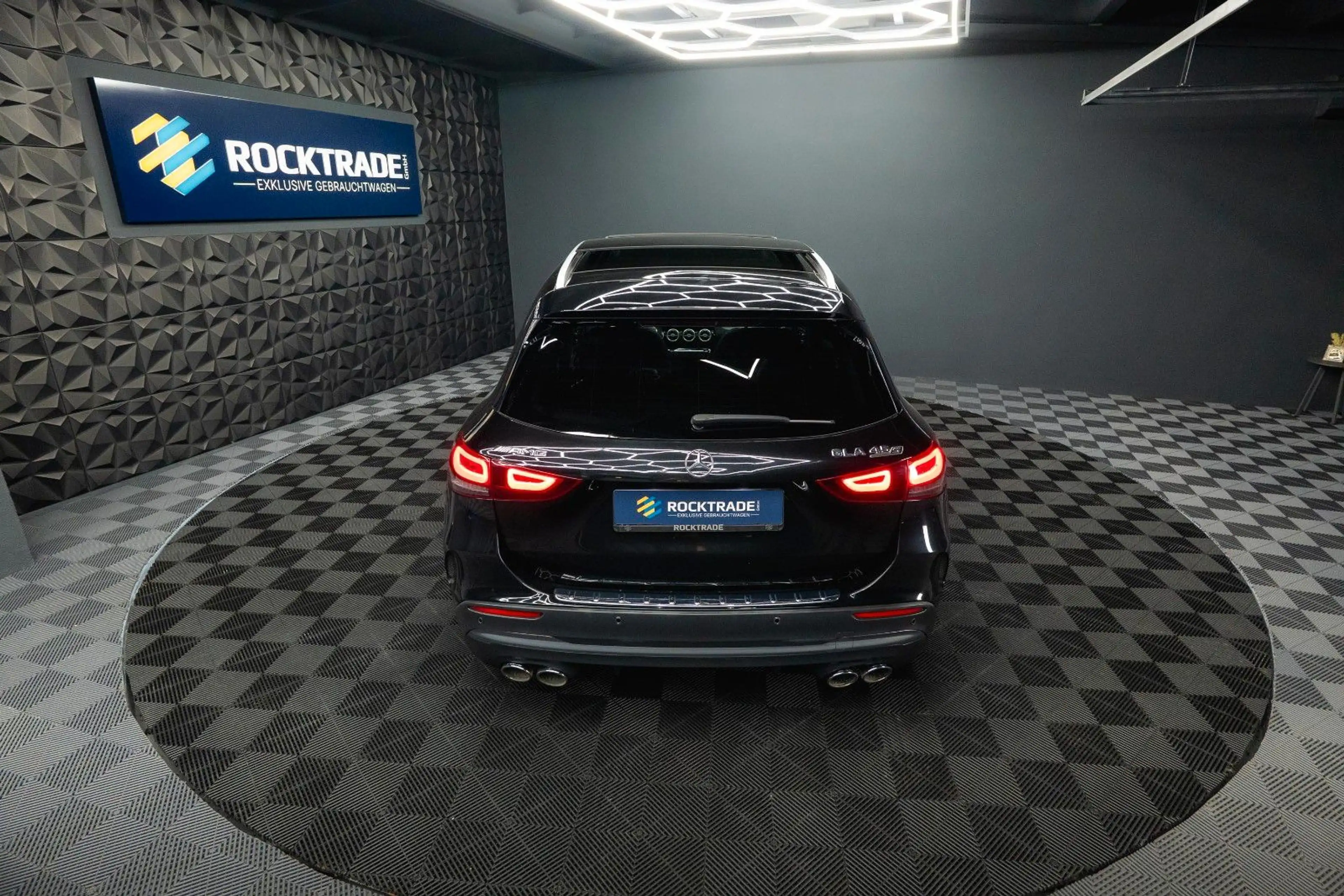Mercedes-Benz GLA 45 AMG GLA 45 S AMG 4Matic | ACC | PANO | BURMESTER — photo 11