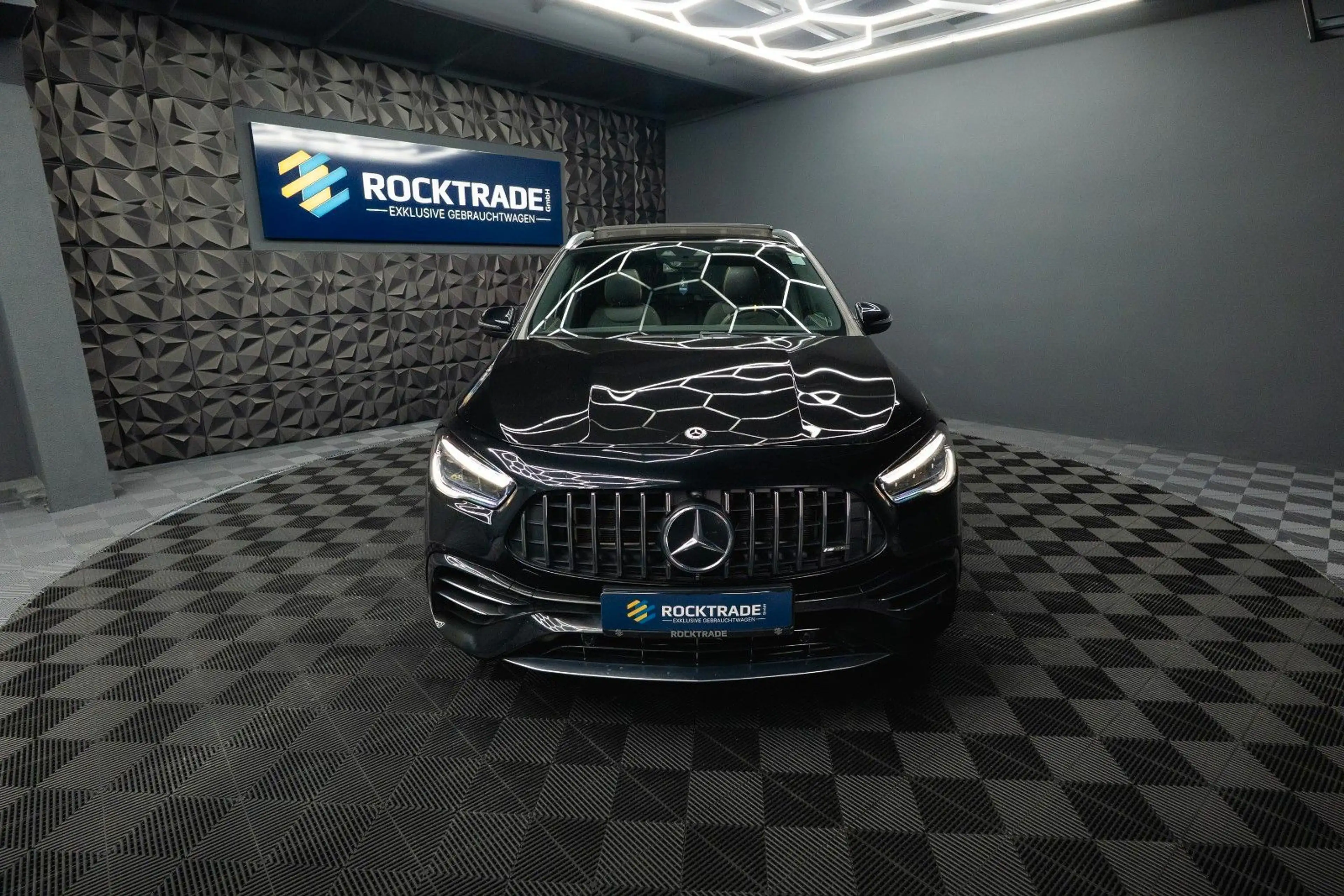 Mercedes-Benz GLA 45 AMG GLA 45 S AMG 4Matic | ACC | PANO | BURMESTER — photo 3