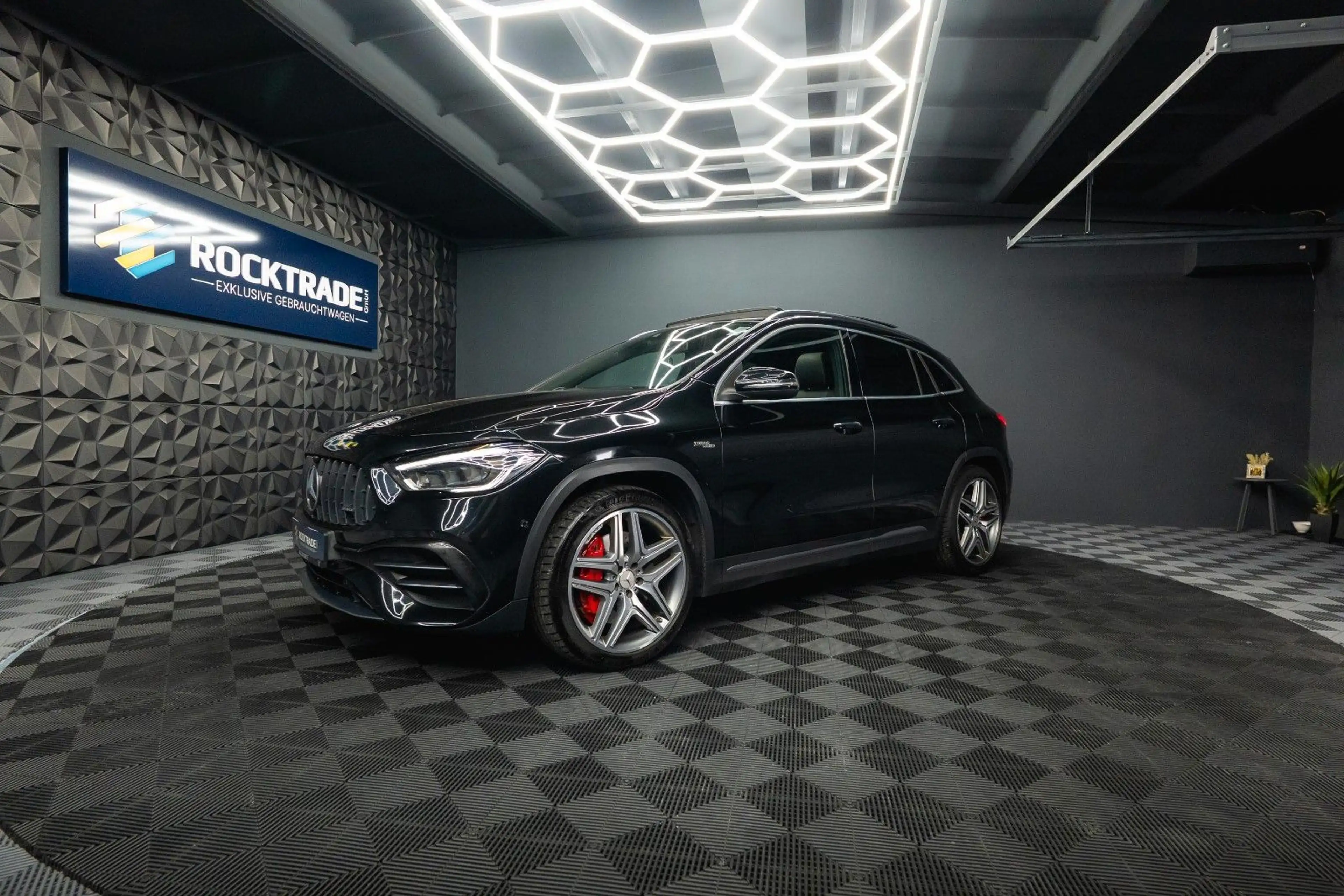 Mercedes-Benz GLA 45 AMG GLA 45 S AMG 4Matic | ACC | PANO | BURMESTER — photo 2