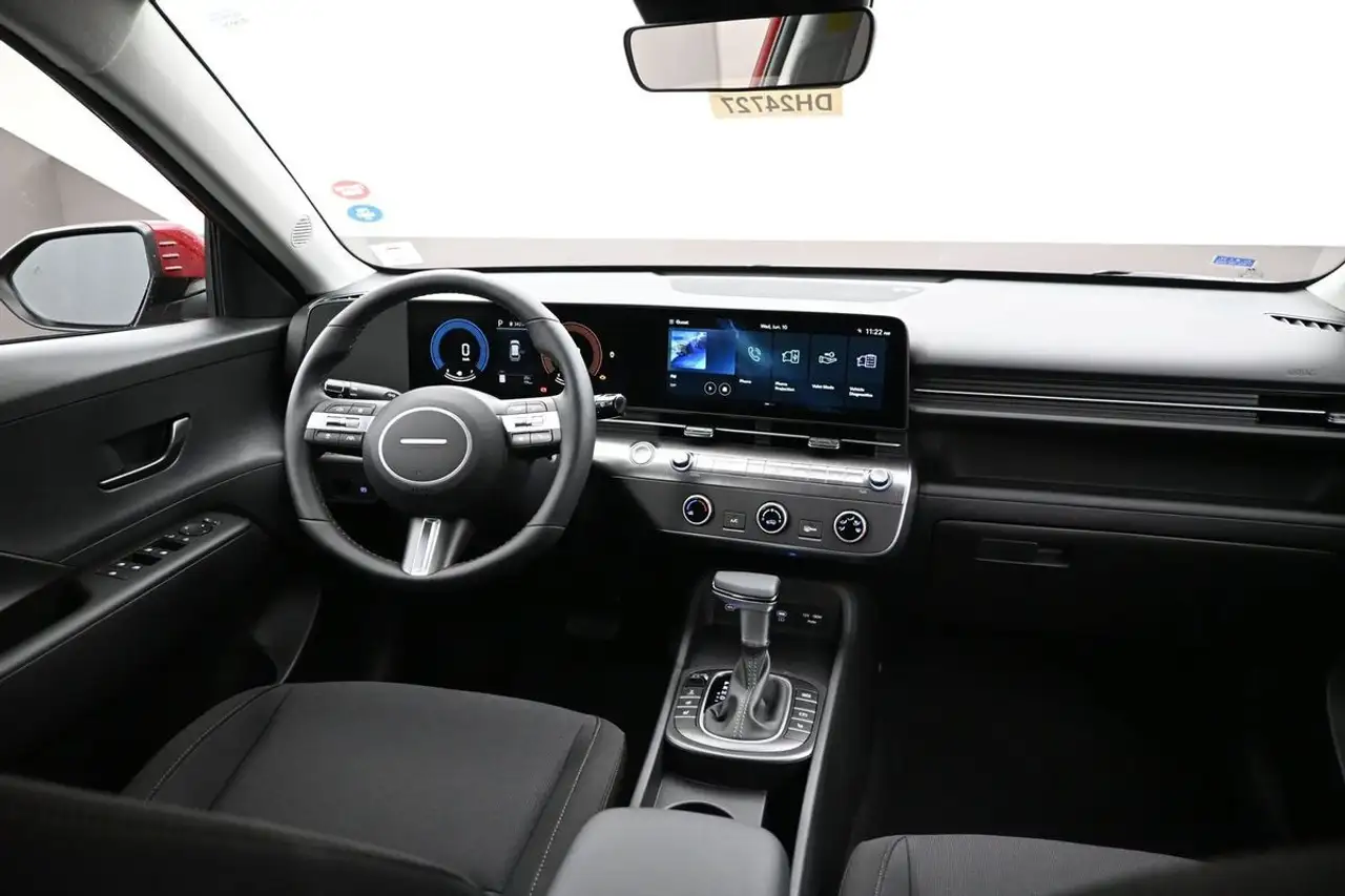Hyundai KONA снимка Hyundai KONA