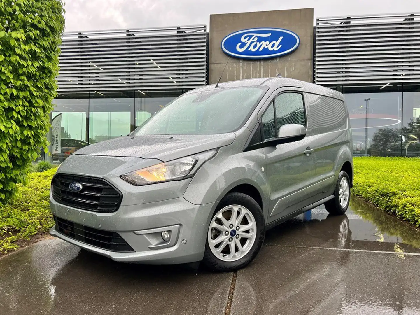 Ford Transit Connect   Limited / Lengte 1 / 100 PK / A - 2
