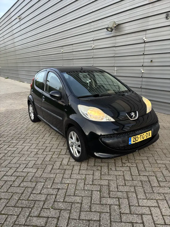 Peugeot 107