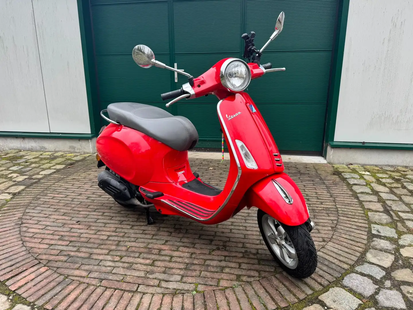 Vespa Primavera 50 Rojo - 1