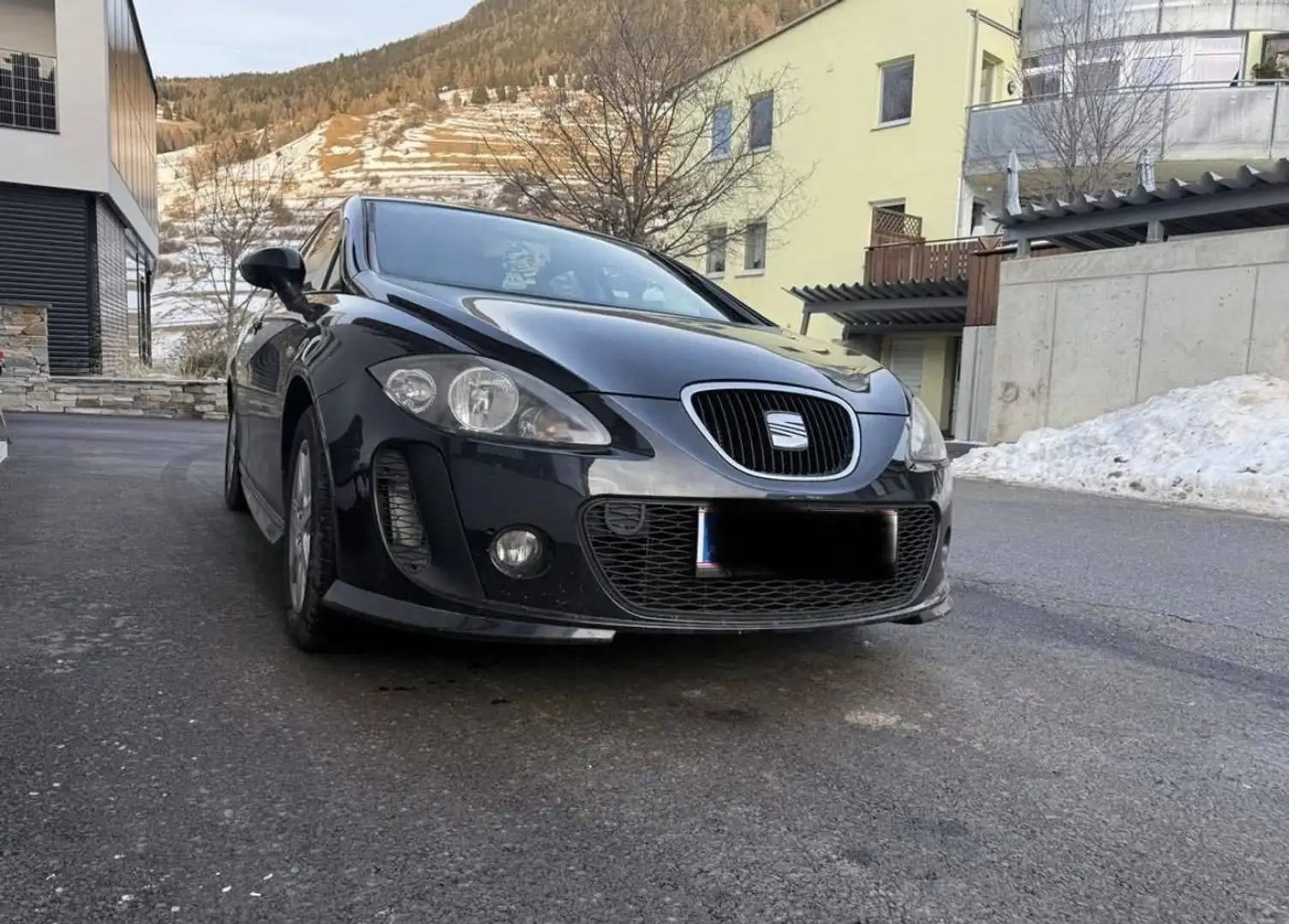 SEAT Leon GT 1,2 TSI Schwarz - 1