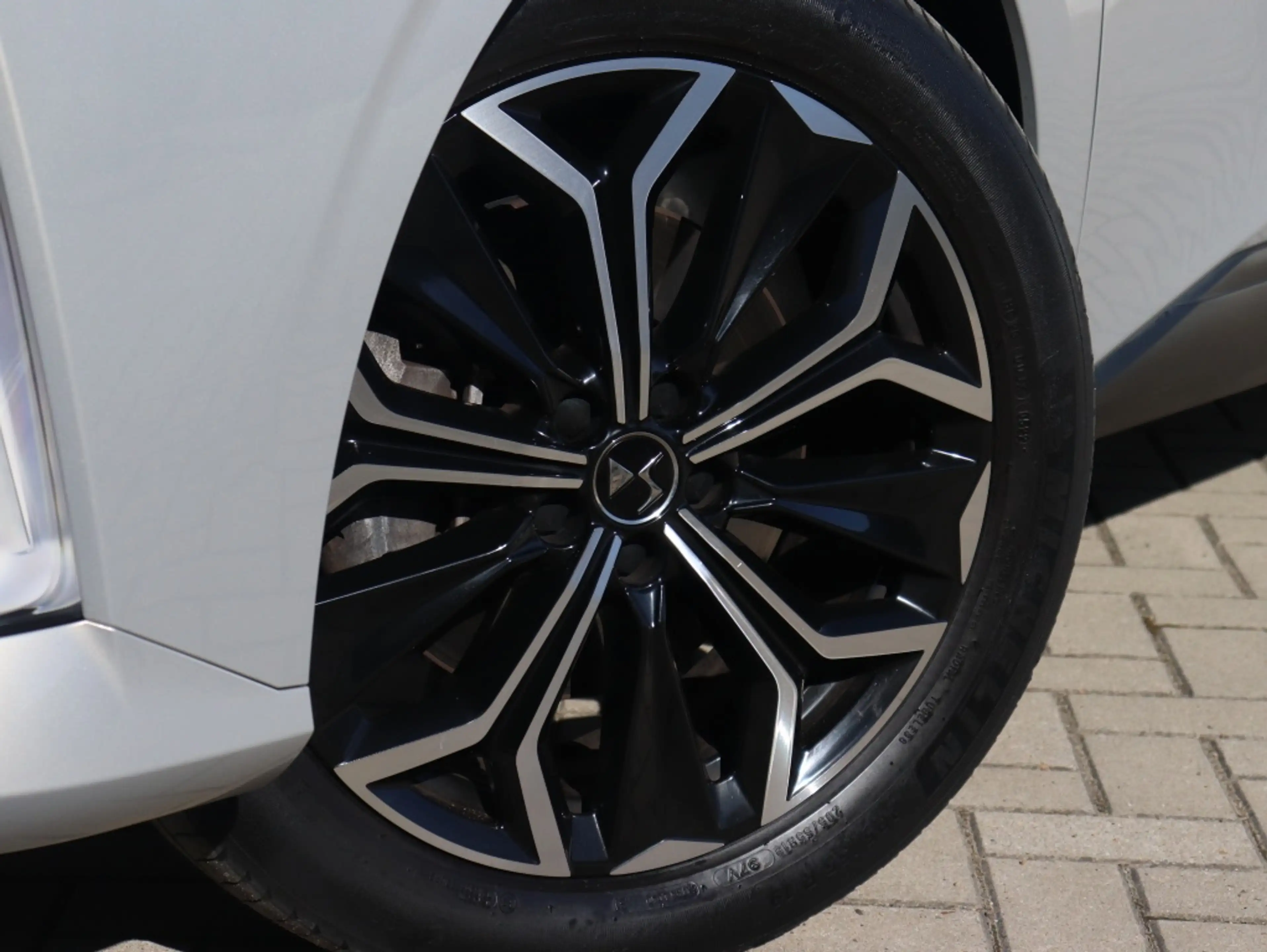 DS Automobiles DS 4 E-Tense 225 PK La Première | Leder | HUD | Focal | — photo 5