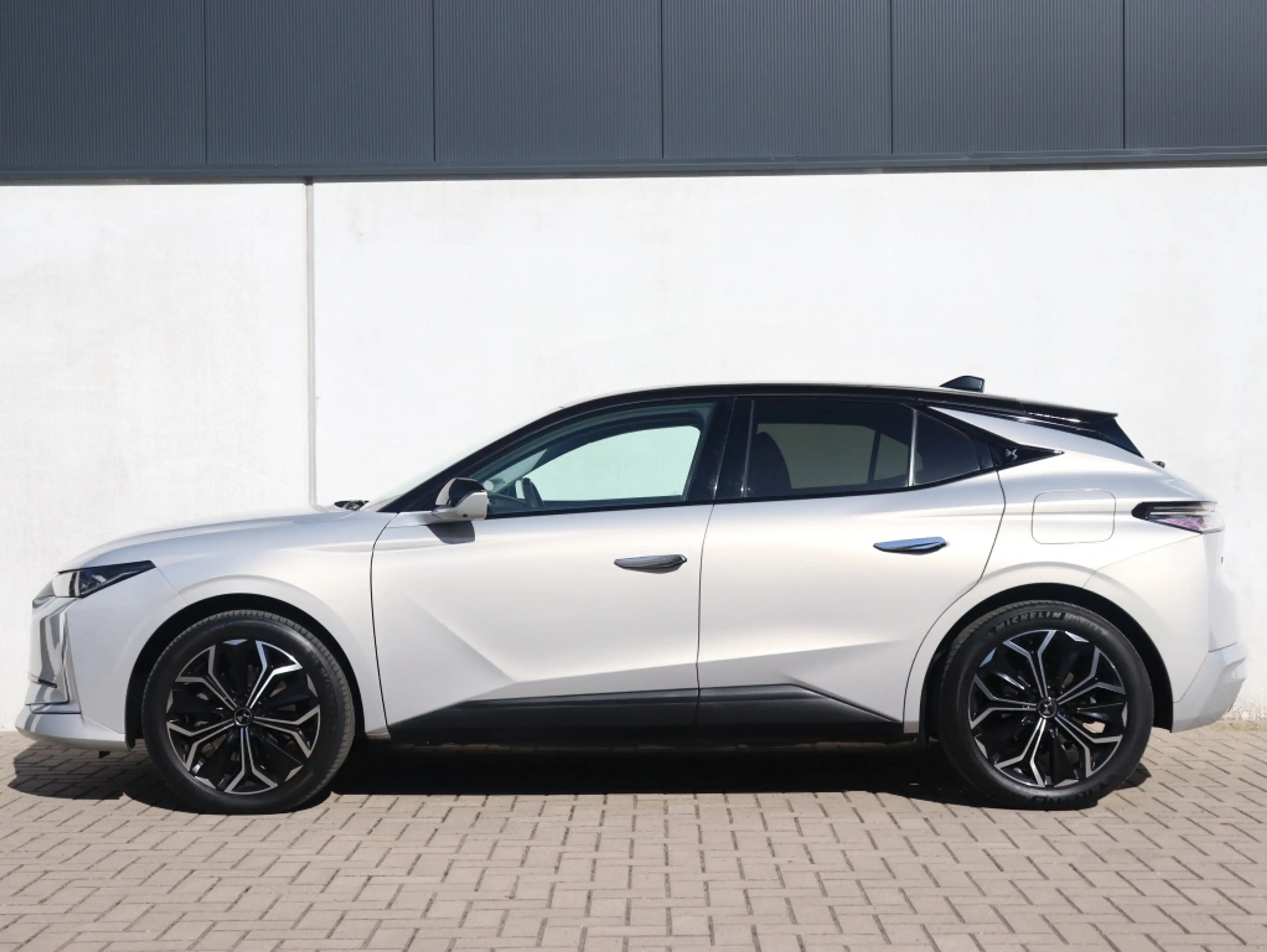 DS Automobiles DS 4 E-Tense 225 PK La Première | Leder | HUD | Focal | — photo 7