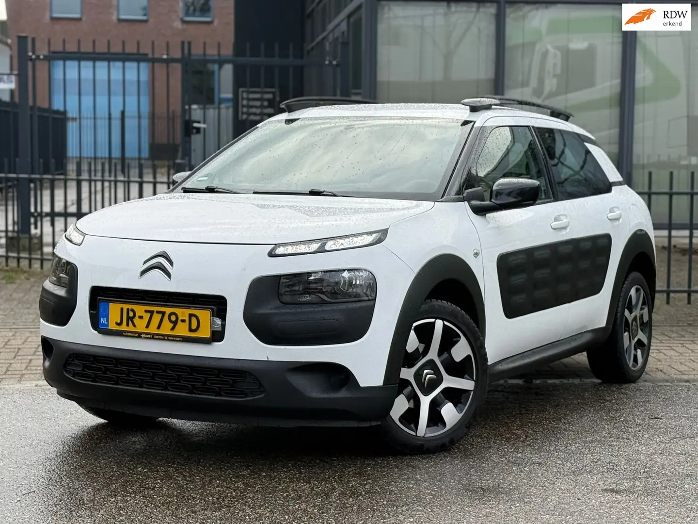 Citroen C4 Cactus 1.2 PureTech / Automaat! / Business Weiß - 1