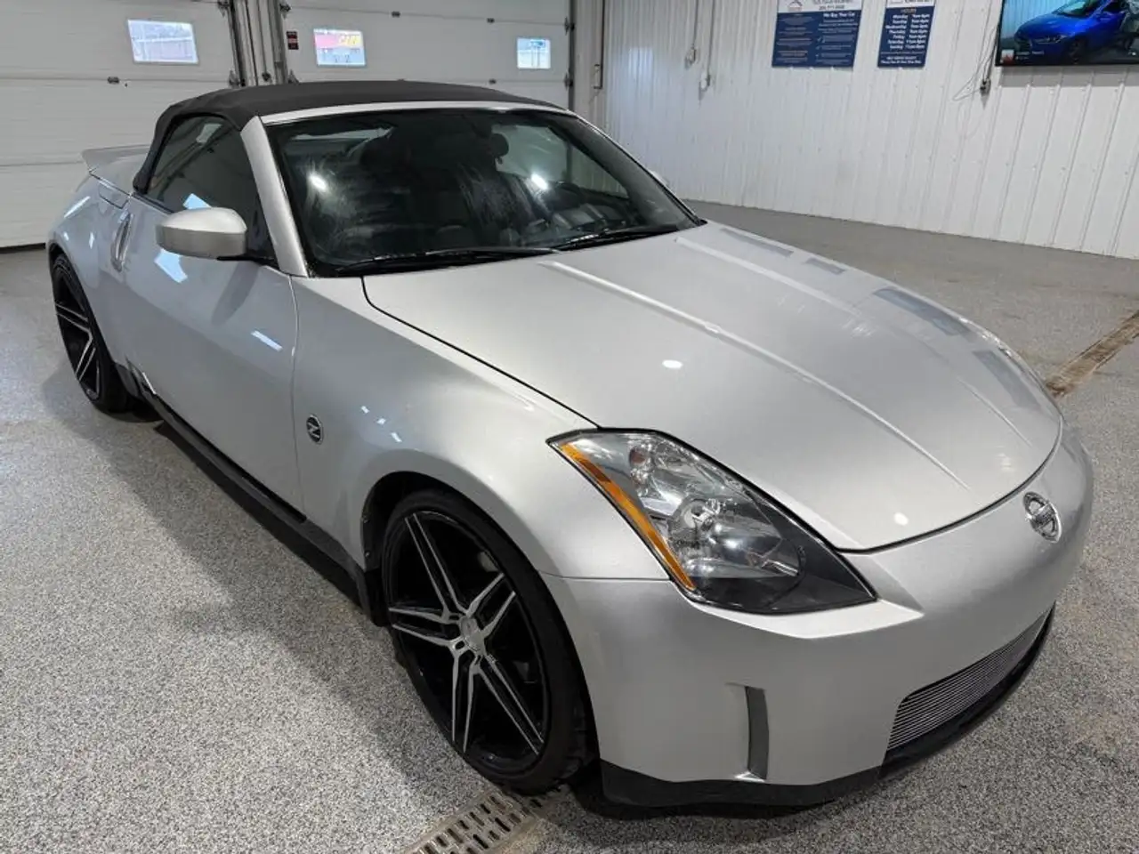 2004 Nissan 350Z