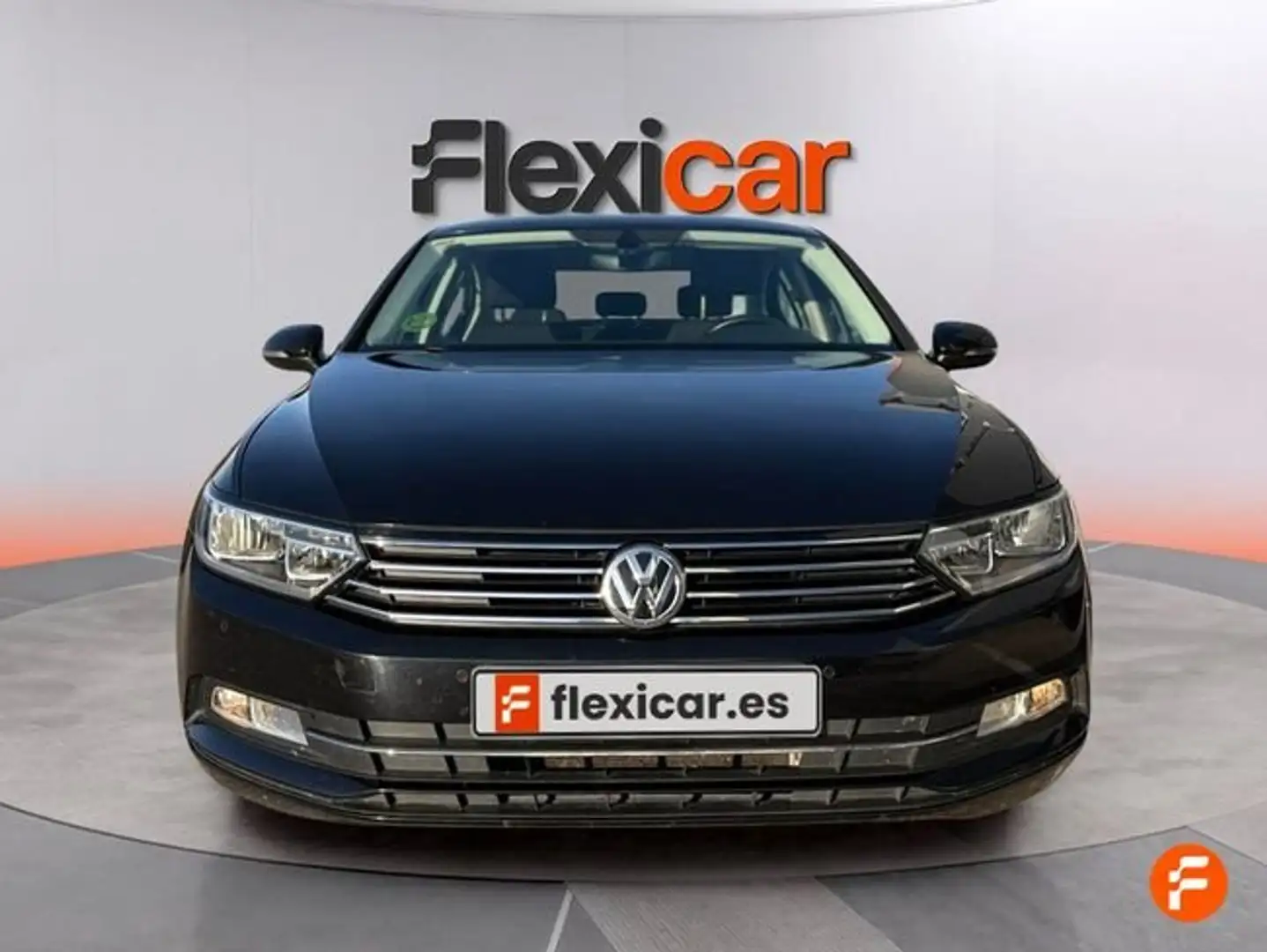 Volkswagen Passat 1.6TDI Advance 88kW Negro - 2