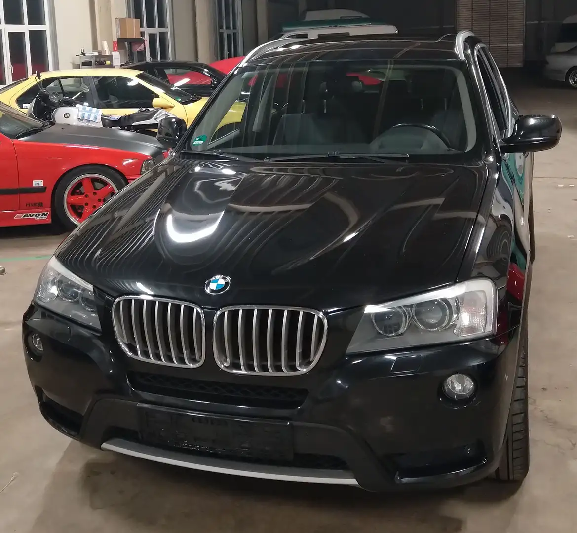 BMW X3 X3 xDrive35i Aut. Schwarz - 1