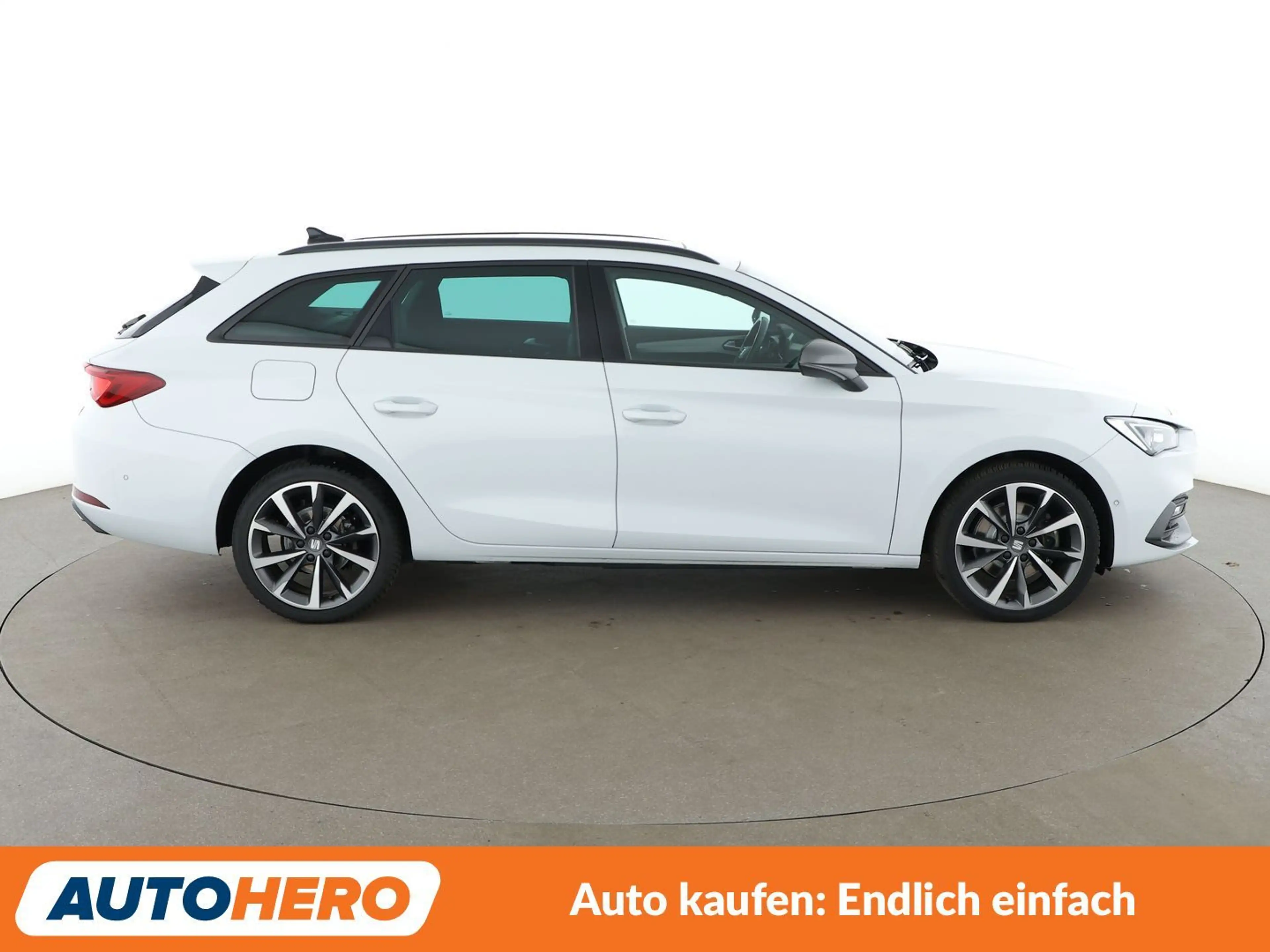 SEAT Leon e-Hybrid 1.4 TSI e-HYBRID FR Aut.*NAVI*LED*ACC* — photo 7