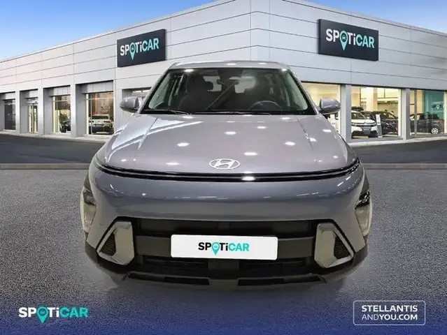 Hyundai Kona view 2