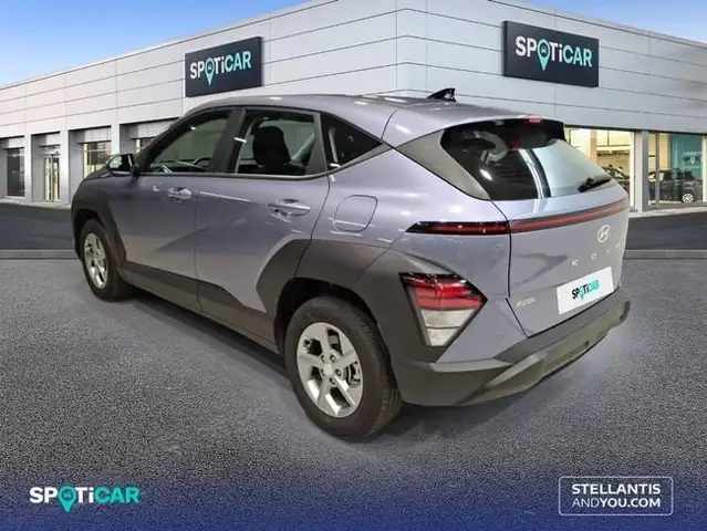 Hyundai Kona view 5