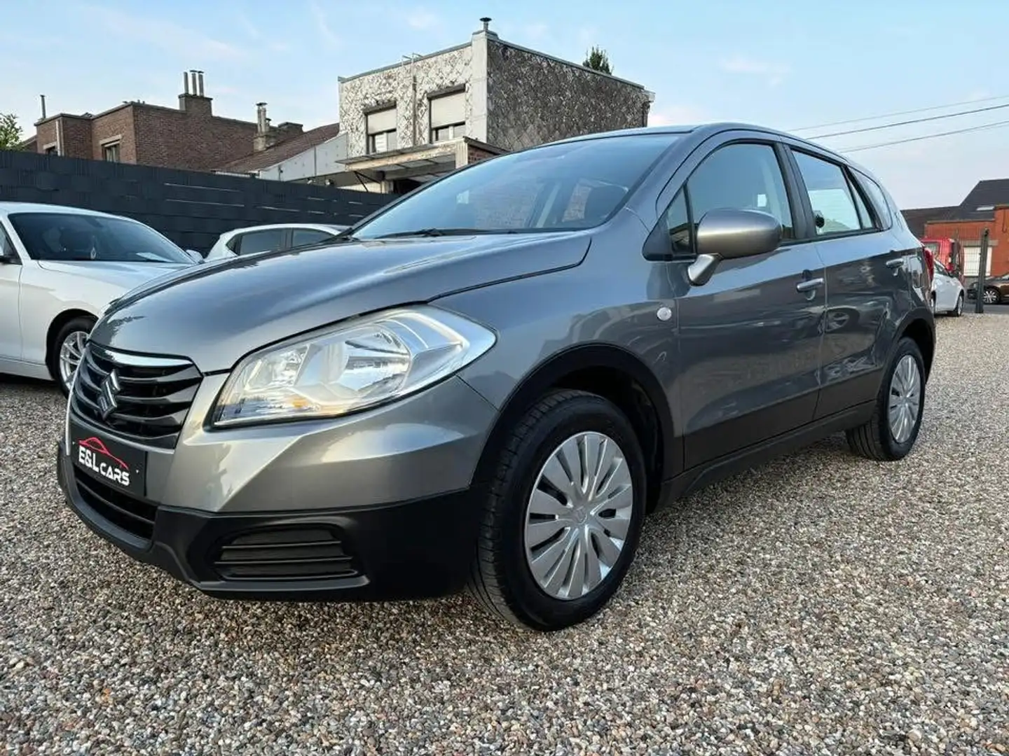 Suzuki SX4 S-Cross 1.6i GLX **12 mois de garantie** Grey - 2