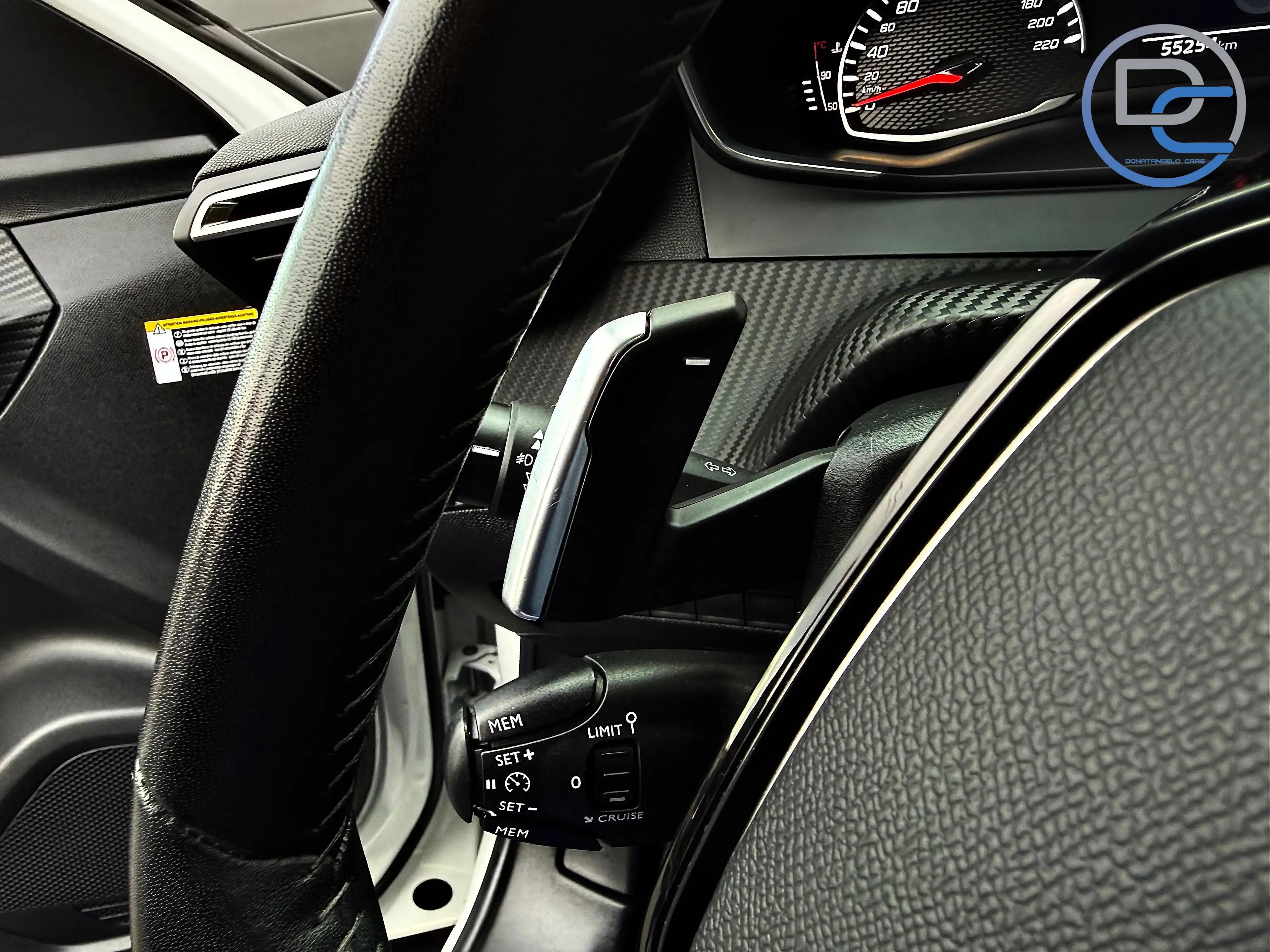 Peugeot 2008 2008 1.2 130CV EURO6d XÉNONS CUIR GPS APPLE CARPLAY — photo 21