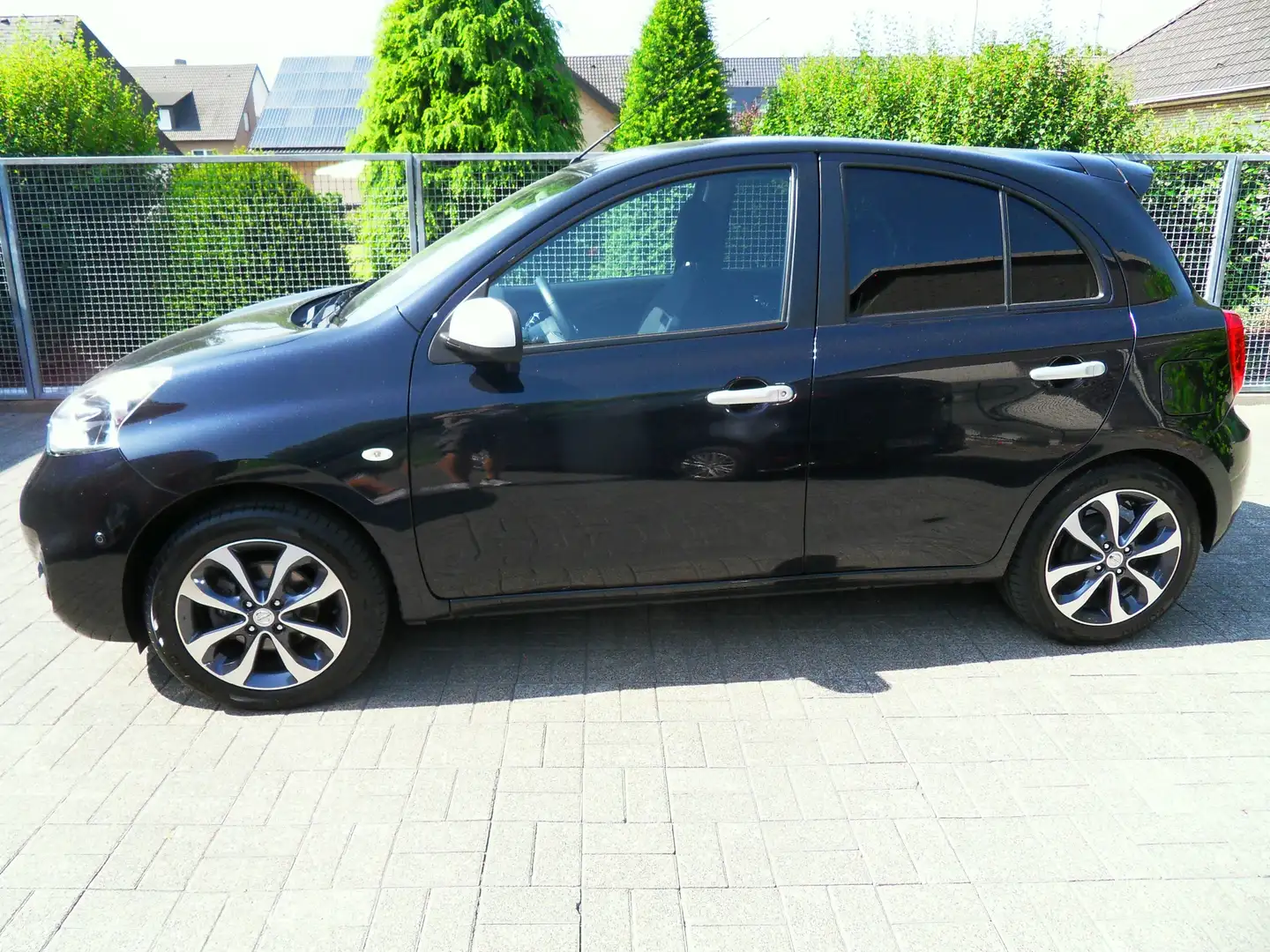 Nissan Micra Acenta-Klima-Sitzh.-Navi-Alu-PDC-GRA-SH-SV-el.Fh. Noir - 1