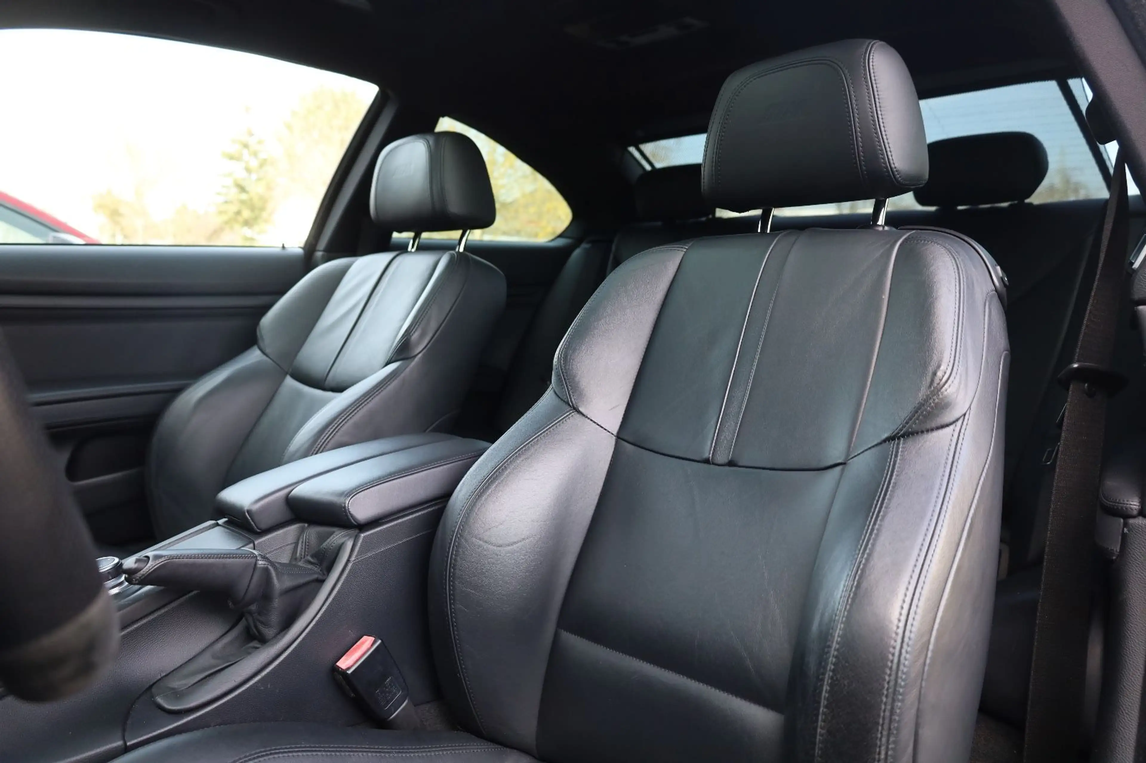 BMW M3 Coupé/M/NAVI/KEYLESS/BTH/SBD/XENON/MFL/R19 — photo 11