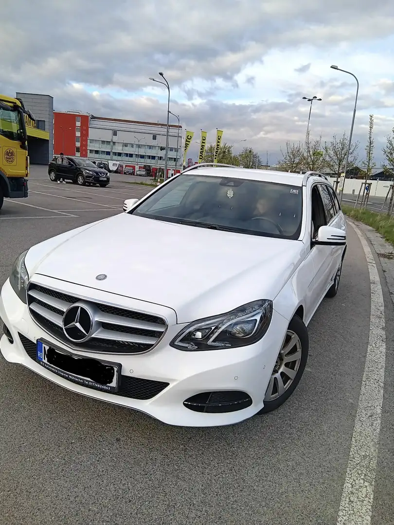 Mercedes-Benz E 200 T 7G-TRONIC - 1