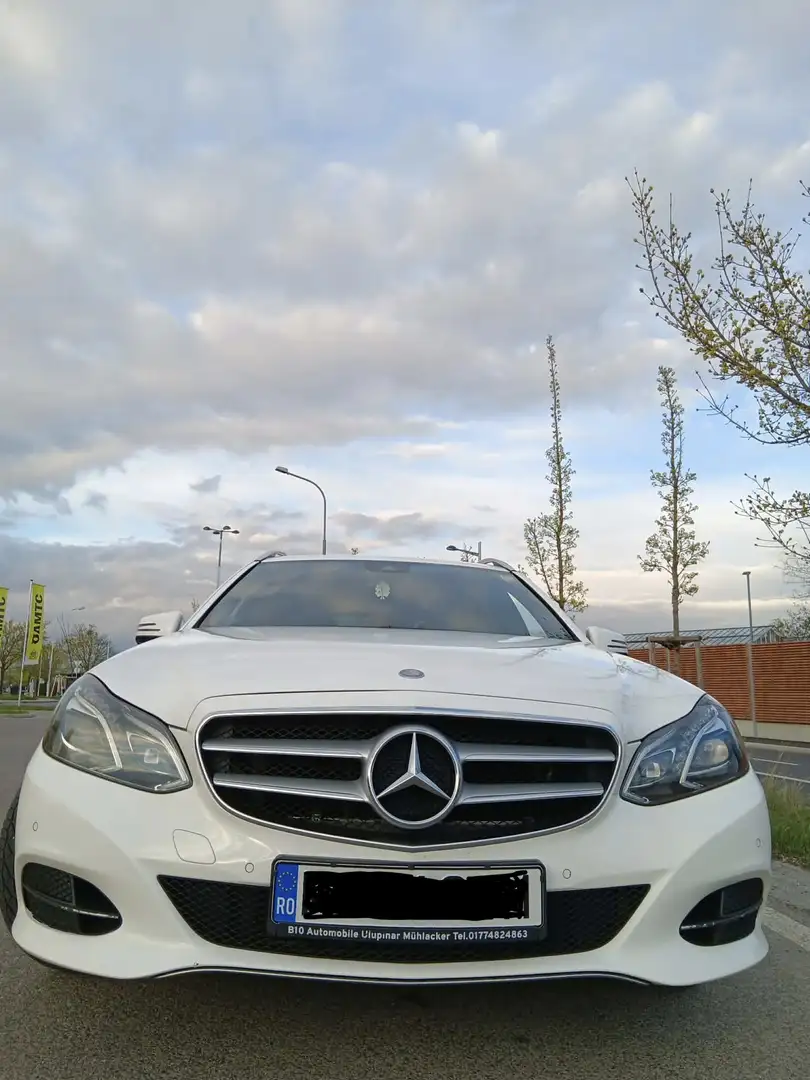 Mercedes-Benz E 200 T 7G-TRONIC - 2