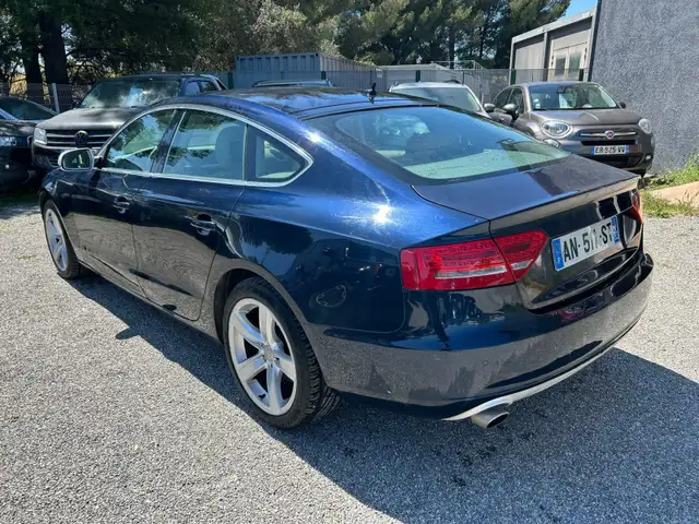 Audi A5 view 3