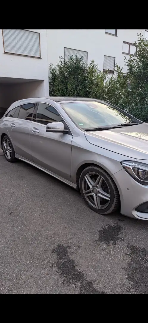 Mercedes-Benz CLA 250 Shooting Brake / AMG Line Ezüst - 2