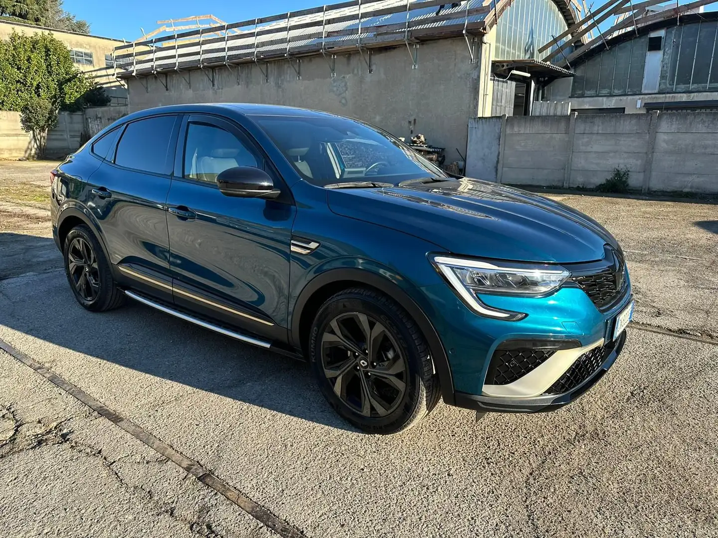 Renault Arkana Arkana Full Hybrid E-Tech 145 CV Engineered Blu/Azzurro - 2