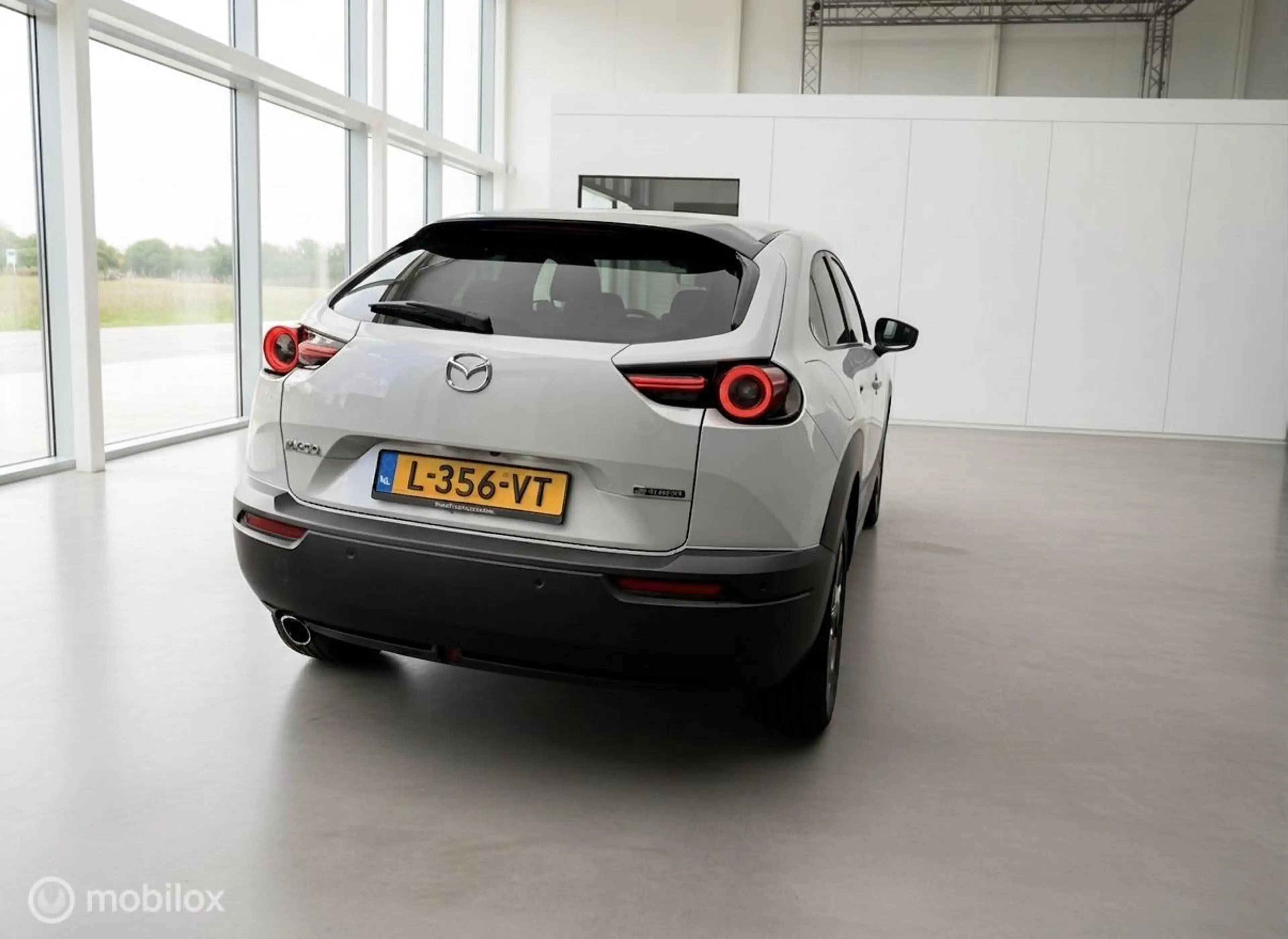Mazda MX-30 e-SkyActiv 145 Comfort | SOH 93%| HUD | Memory | C — photo 9